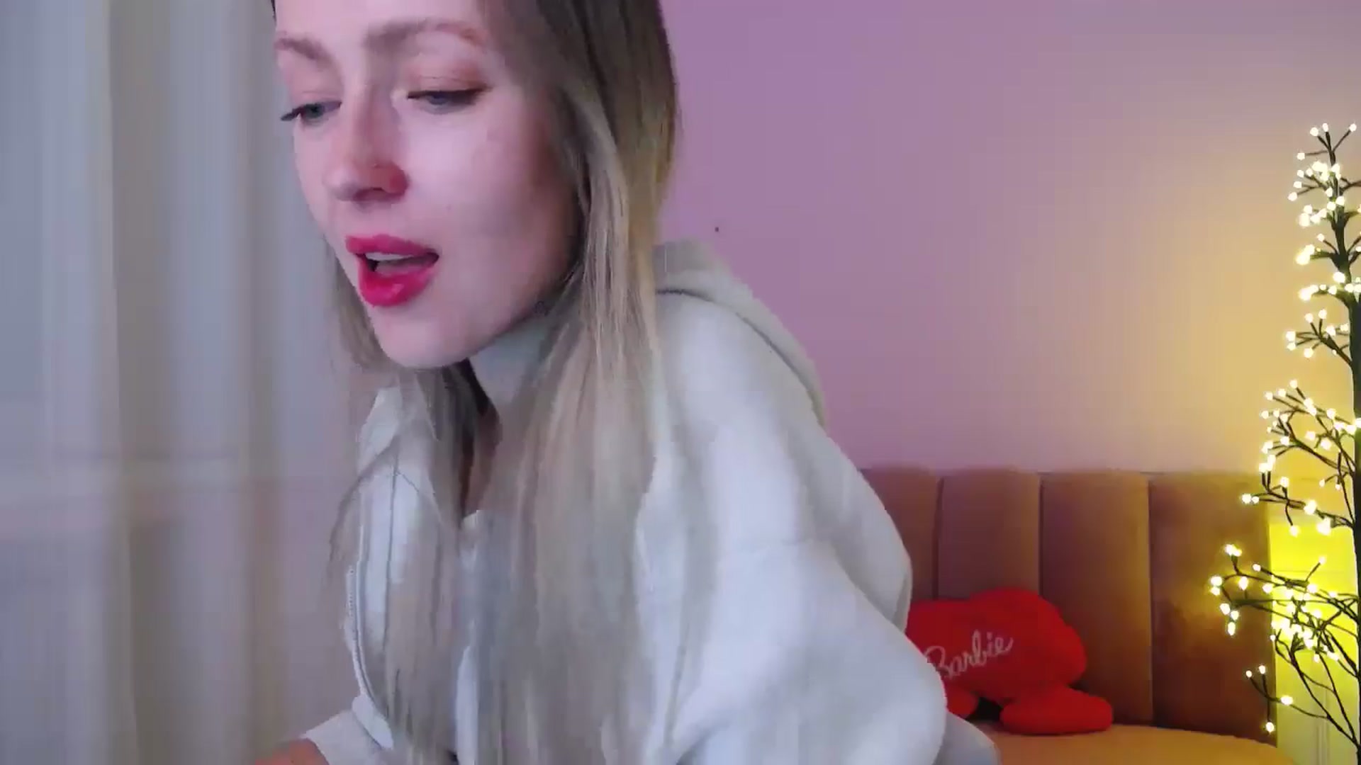 Gallery image thumbnail from MonicaNoir's myfreecams stream on, 01/04/2026, 11:11 image 11 of 20