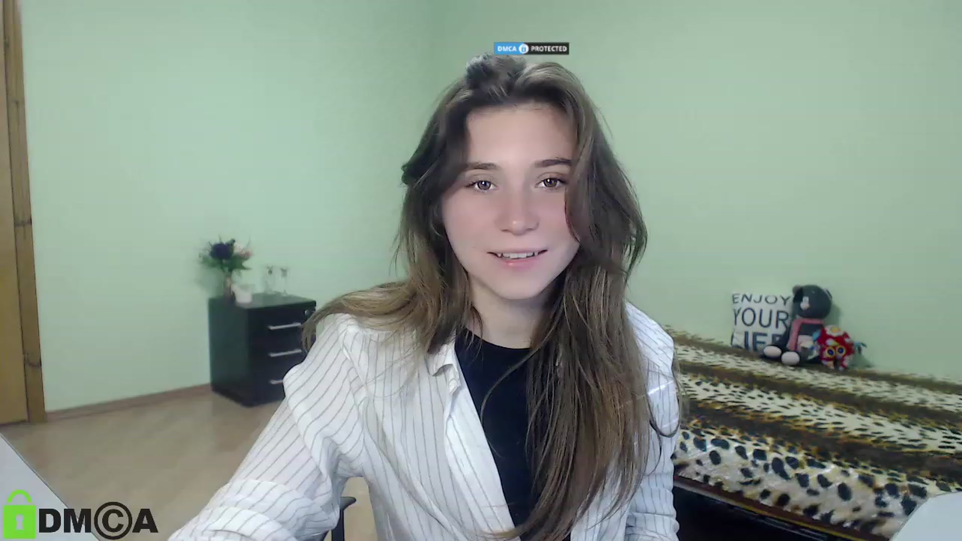 Gallery image thumbnail from MonicaaCute's myfreecams stream on, 09/23/2023, 12:51 image 7 of 20