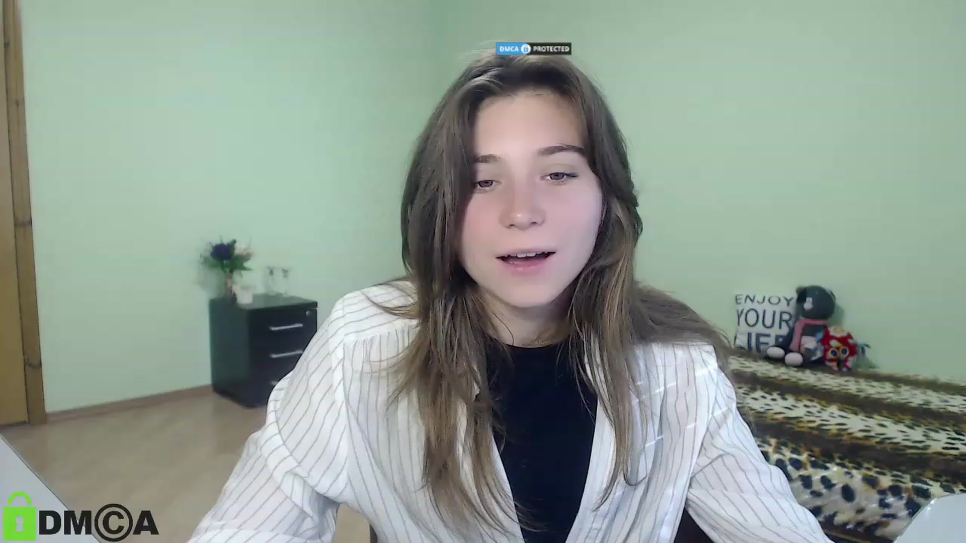 Gallery image thumbnail from MonicaaCute's myfreecams stream on, 09/23/2023, 12:51 image 5 of 20