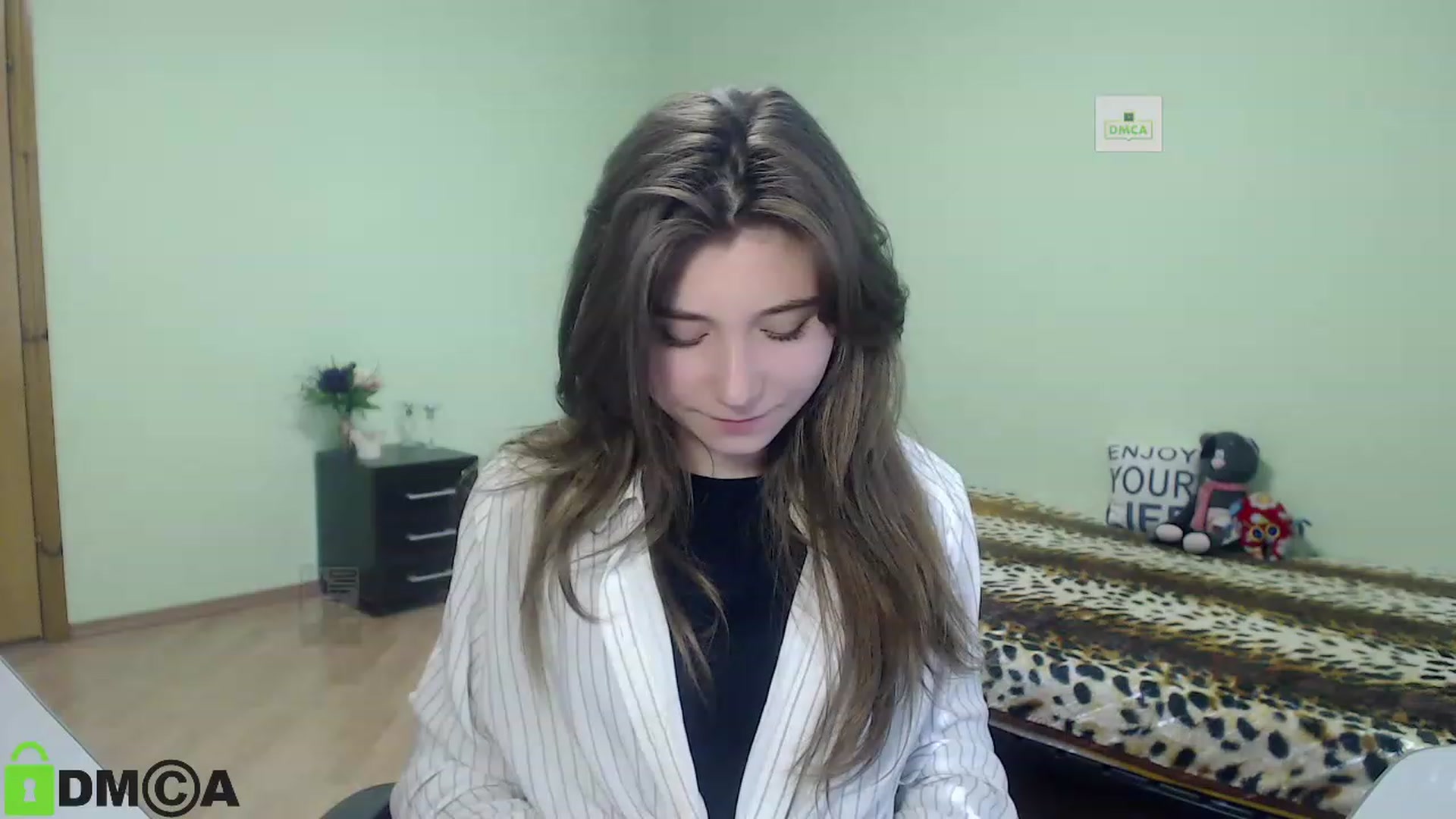 Gallery image thumbnail from MonicaaCute's myfreecams stream on, 09/23/2023, 12:51 image 20 of 20