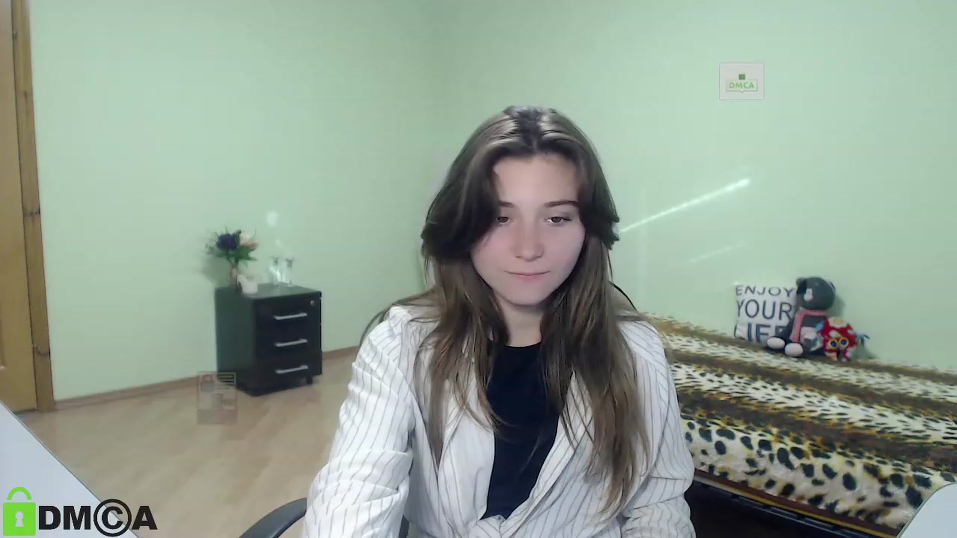 Gallery image thumbnail from MonicaaCute's myfreecams stream on, 09/23/2023, 14:38 image 2 of 20