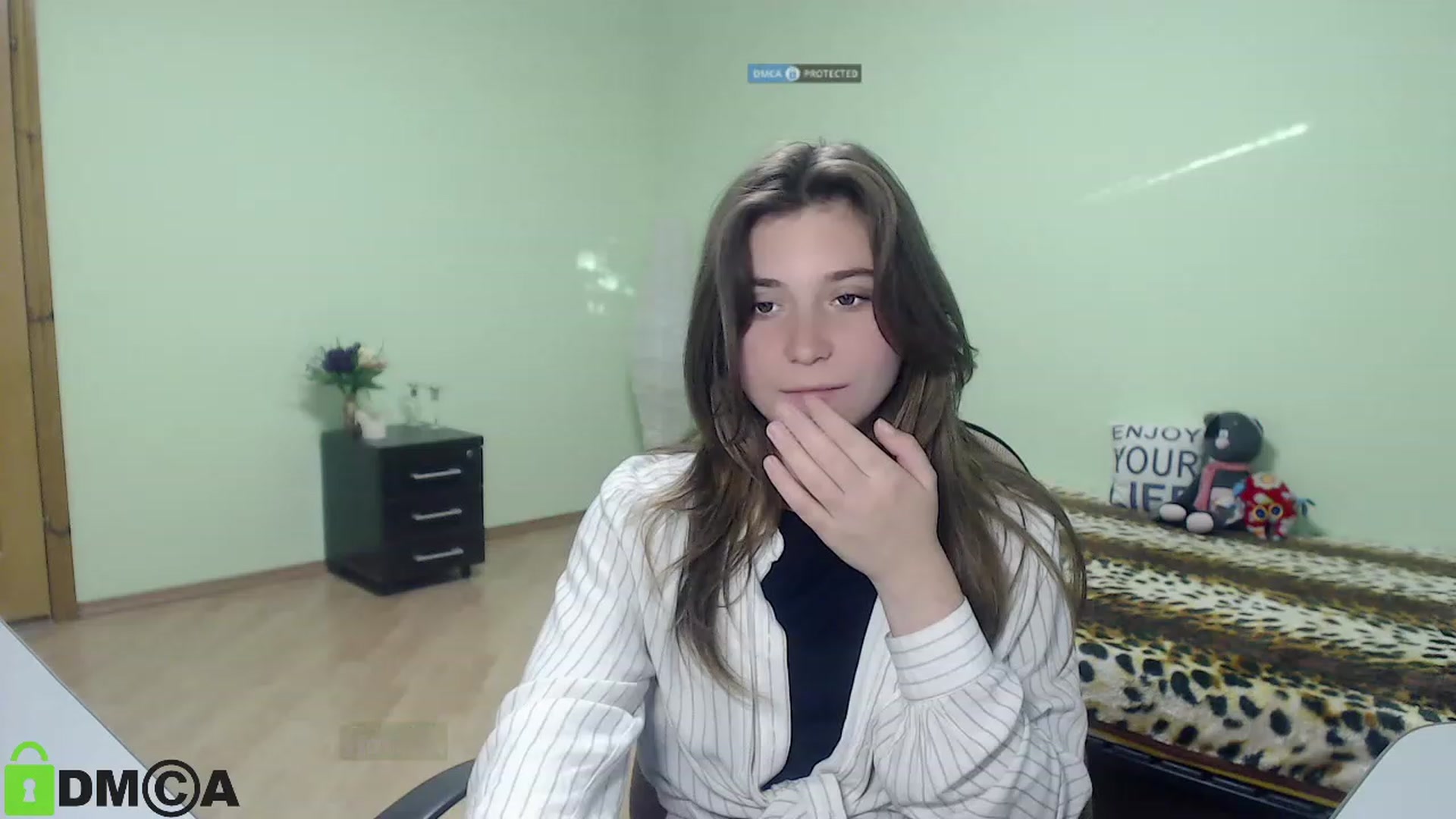 Gallery image thumbnail from MonicaaCute's myfreecams stream on, 09/23/2023, 15:15 image 2 of 20