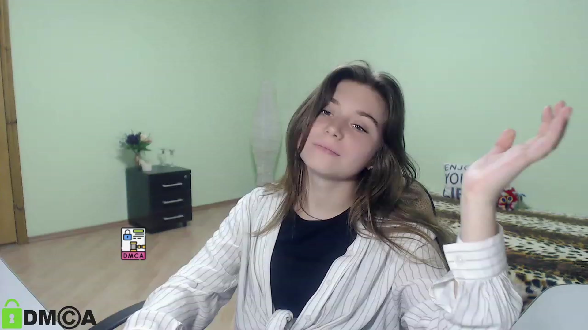 Gallery image thumbnail from MonicaaCute's myfreecams stream on, 09/23/2023, 16:32 image 20 of 20