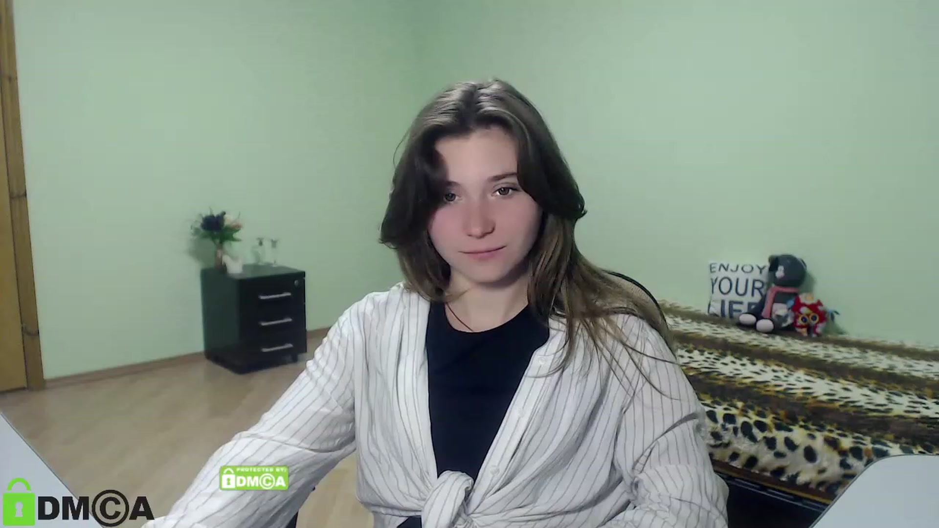 Gallery image thumbnail from MonicaaCute's myfreecams stream on, 09/23/2023, 16:32 image 1 of 20