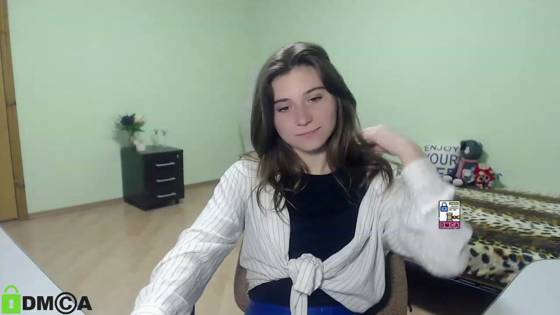Gallery image thumbnail from MonicaaCute's myfreecams stream on, 09/23/2023, 17:26 image 1 of 20