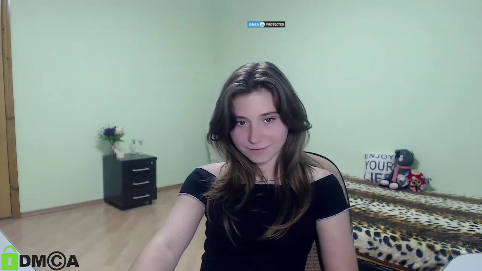 Gallery image thumbnail from MonicaaCute's myfreecams stream on, 09/24/2023, 13:19 image 13 of 20