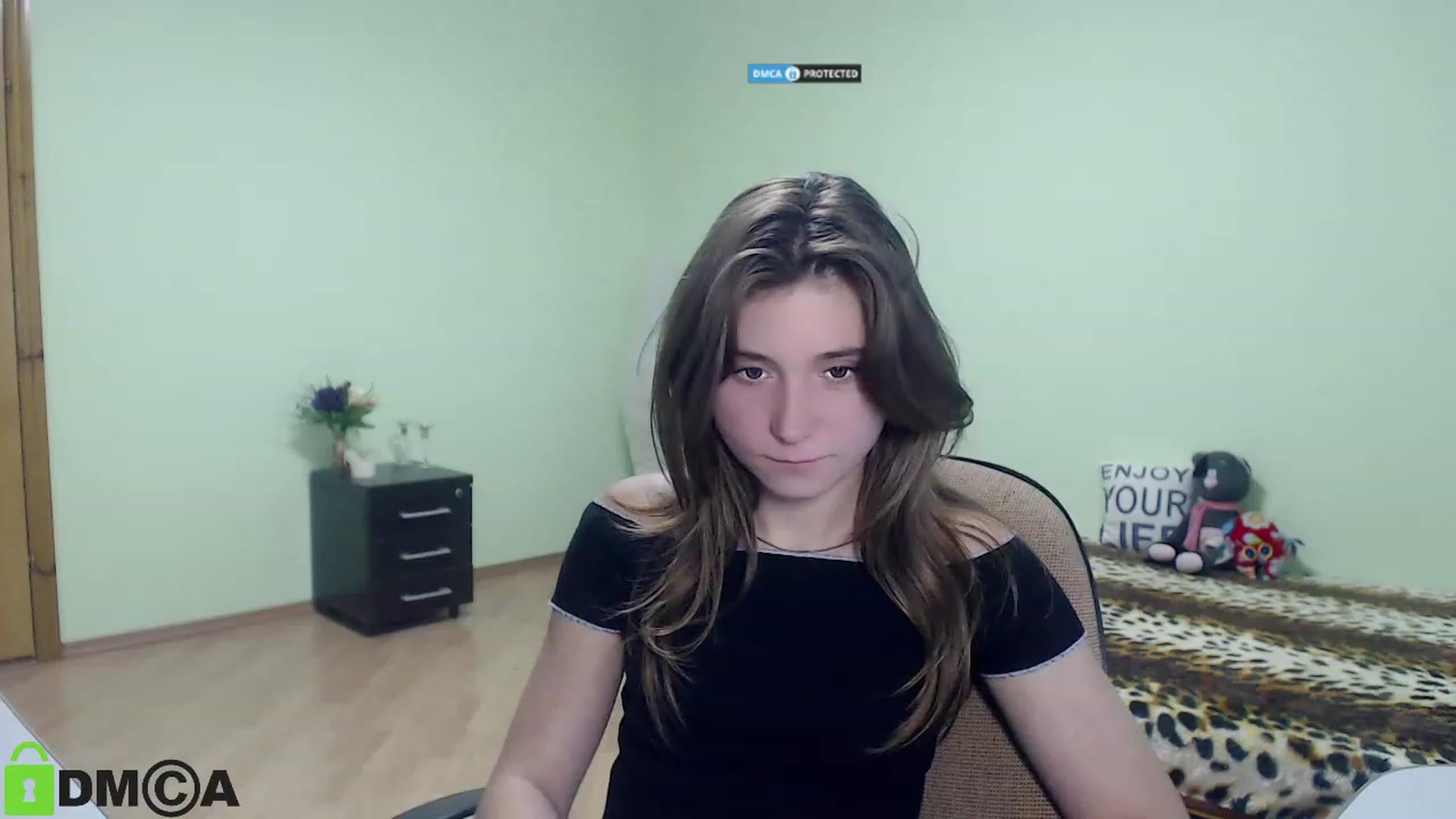 Gallery image thumbnail from MonicaaCute's myfreecams stream on, 09/24/2023, 13:19 image 5 of 20