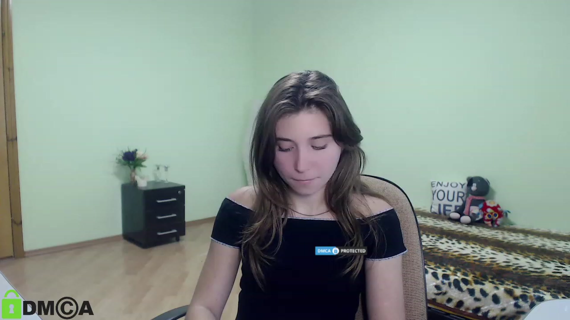 Gallery image thumbnail from MonicaaCute's myfreecams stream on, 09/24/2023, 13:19 image 1 of 20