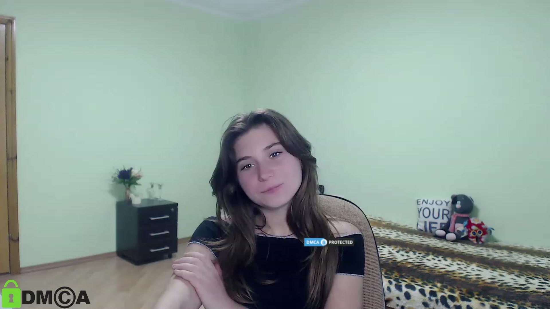 Gallery image thumbnail from MonicaaCute's myfreecams stream on, 09/24/2023, 13:46 image 1 of 20