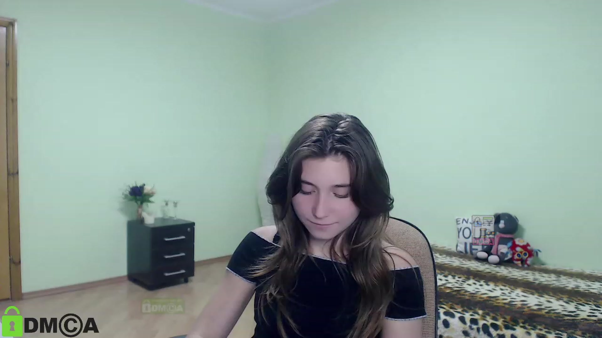 Gallery image thumbnail from MonicaaCute's myfreecams stream on, 09/24/2023, 13:46 image 14 of 20