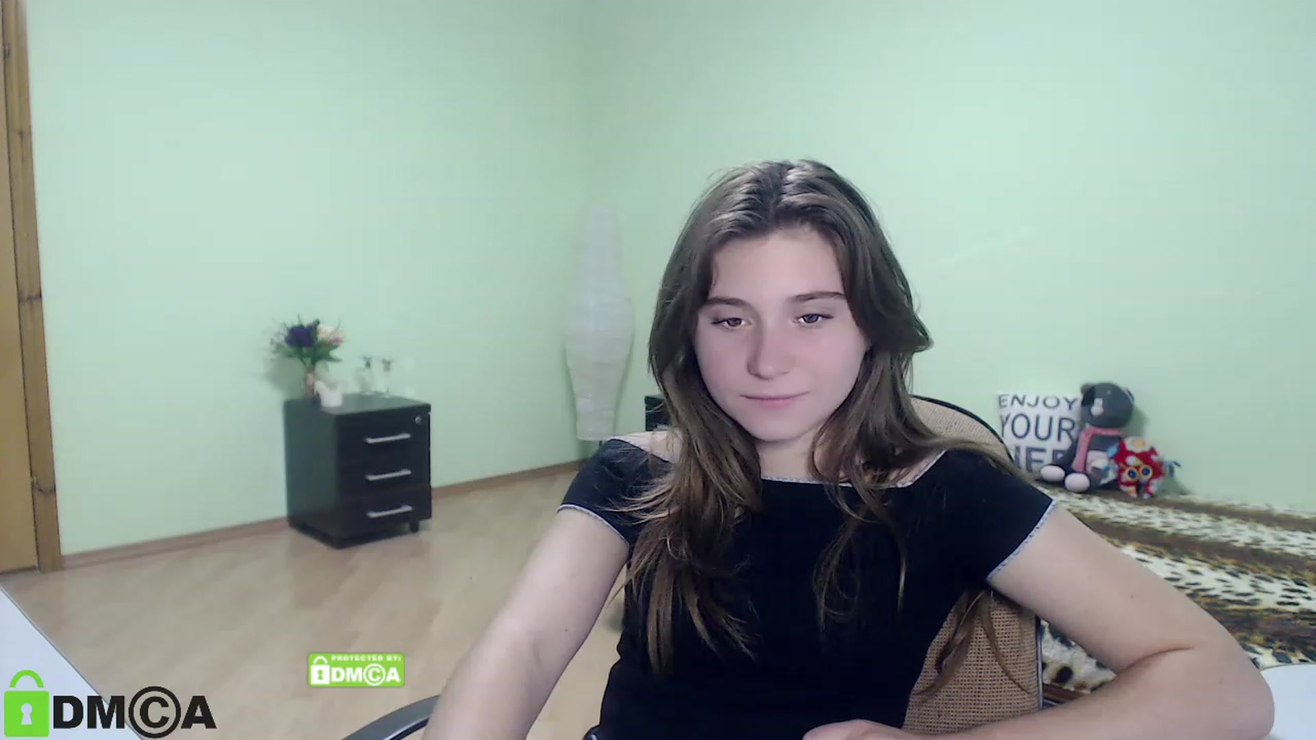 Gallery image thumbnail from MonicaaCute's myfreecams stream on, 09/24/2023, 14:31 image 20 of 20