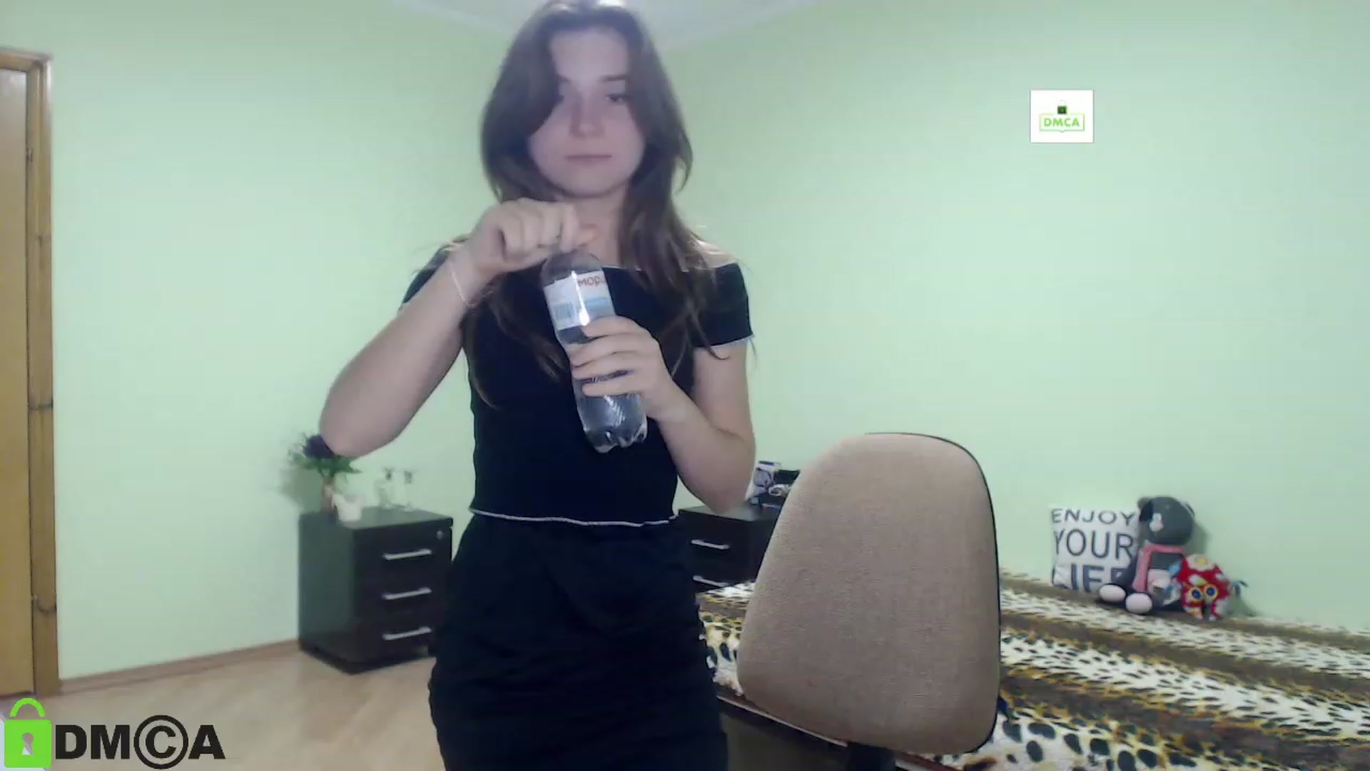 Gallery image thumbnail from MonicaaCute's myfreecams stream on, 09/24/2023, 15:03 image 14 of 20