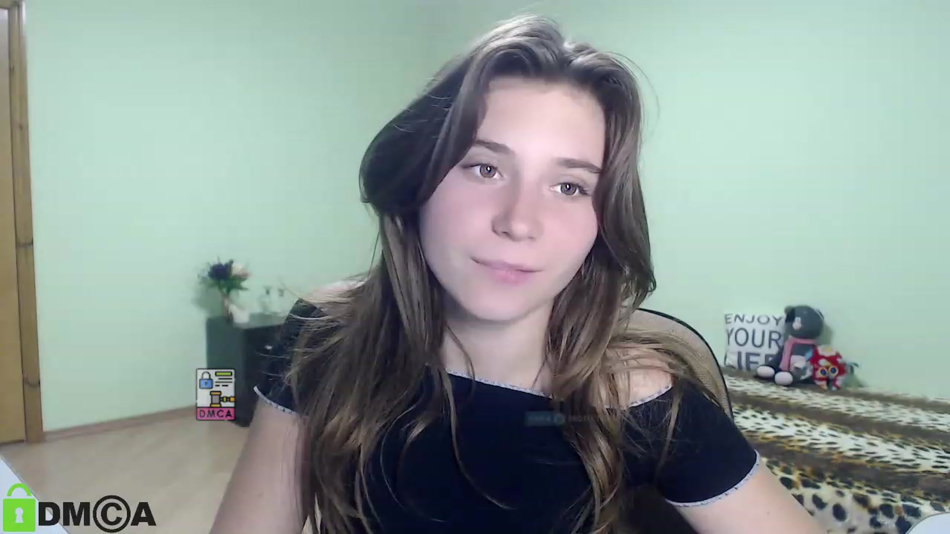 Gallery image thumbnail from MonicaaCute's myfreecams stream on, 09/24/2023, 16:43 image 1 of 20
