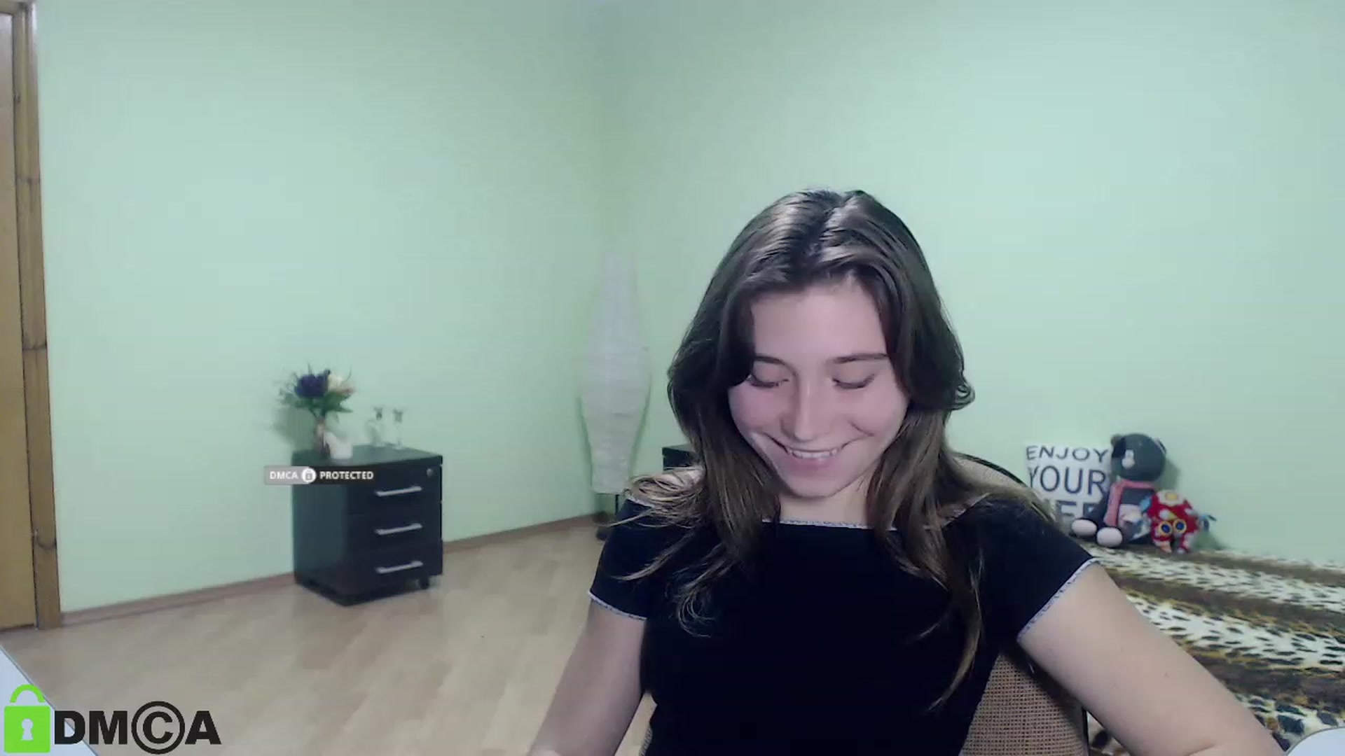 Gallery image thumbnail from MonicaaCute's myfreecams stream on, 09/24/2023, 17:59 image 20 of 20