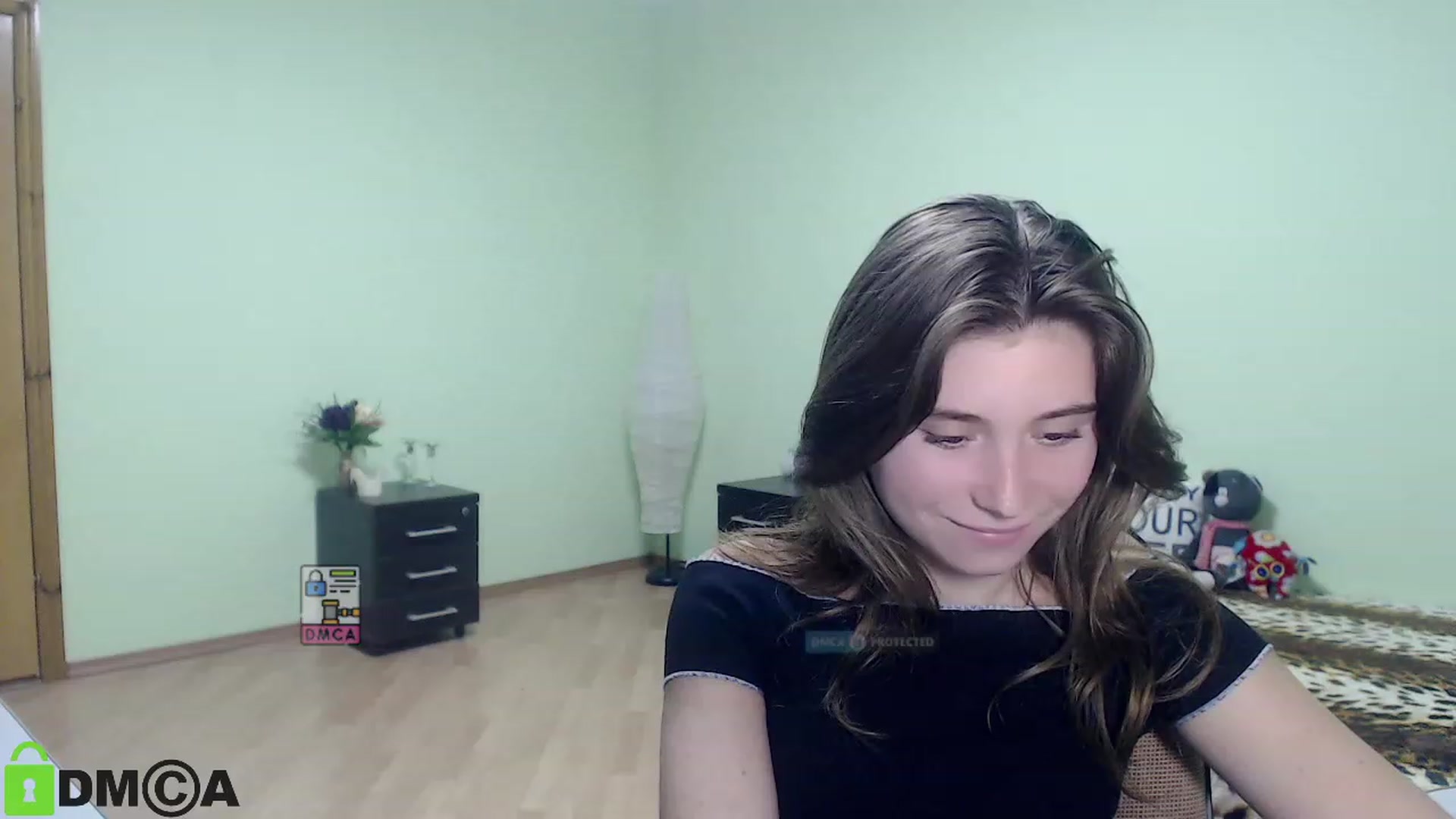 Gallery image thumbnail from MonicaaCute's myfreecams stream on, 09/24/2023, 17:59 image 18 of 20