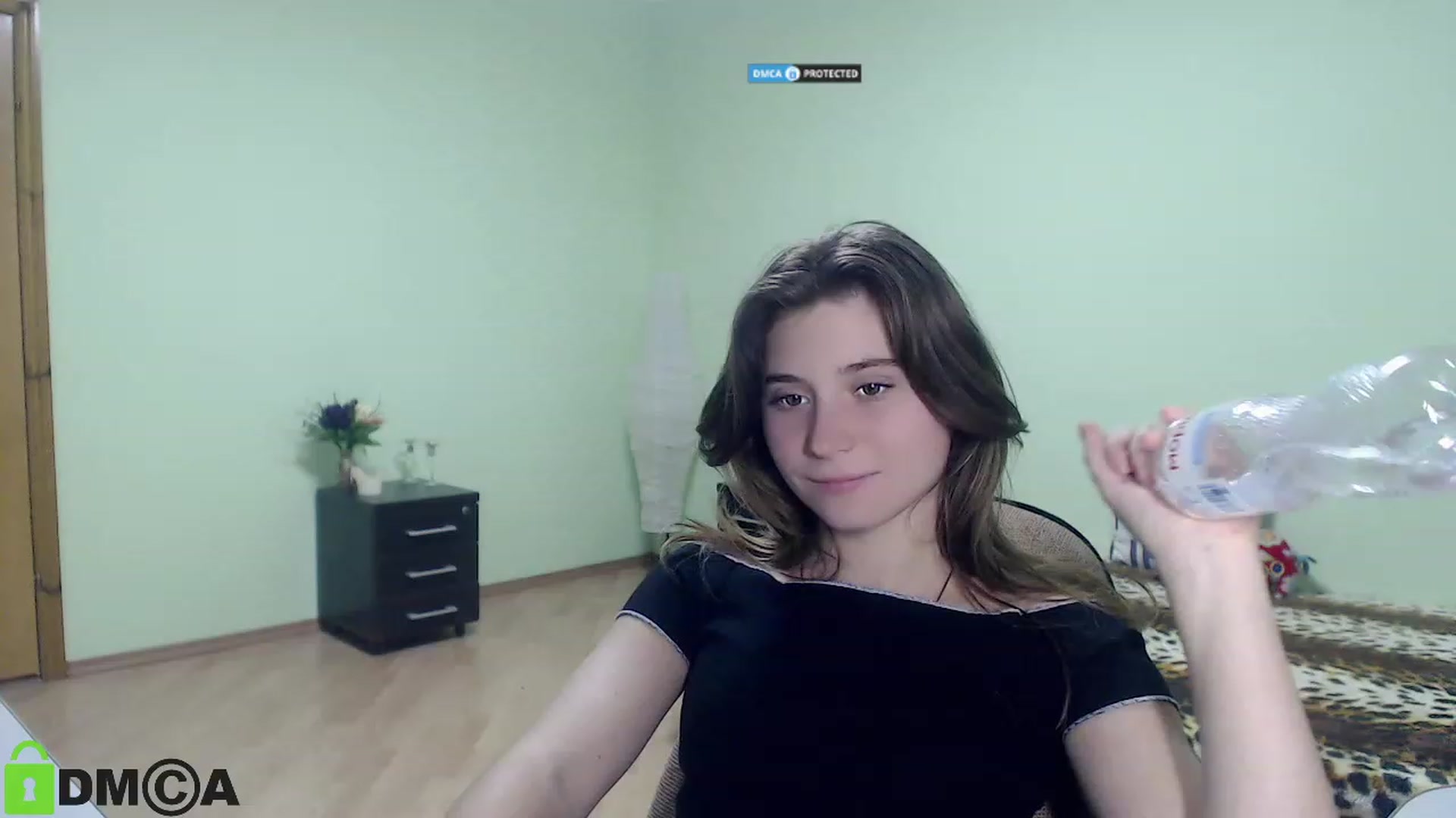 Gallery image thumbnail from MonicaaCute's myfreecams stream on, 09/24/2023, 17:59 image 5 of 20
