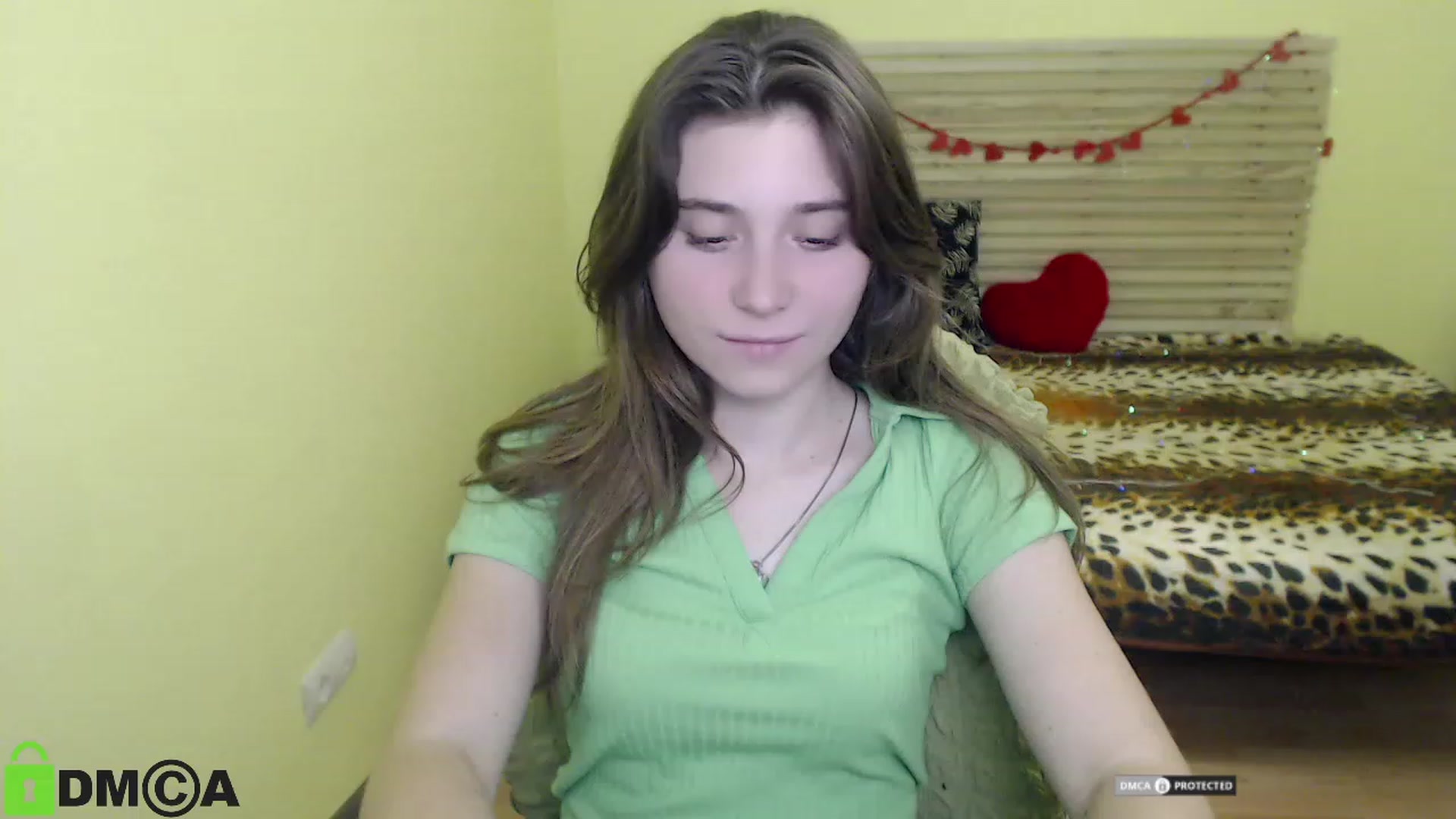 Gallery image thumbnail from MonicaaCute's myfreecams stream on, 09/25/2023, 13:33 image 13 of 20