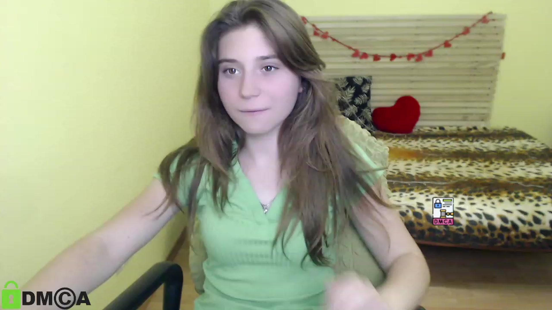 Gallery image thumbnail from MonicaaCute's myfreecams stream on, 09/25/2023, 14:32 image 1 of 20