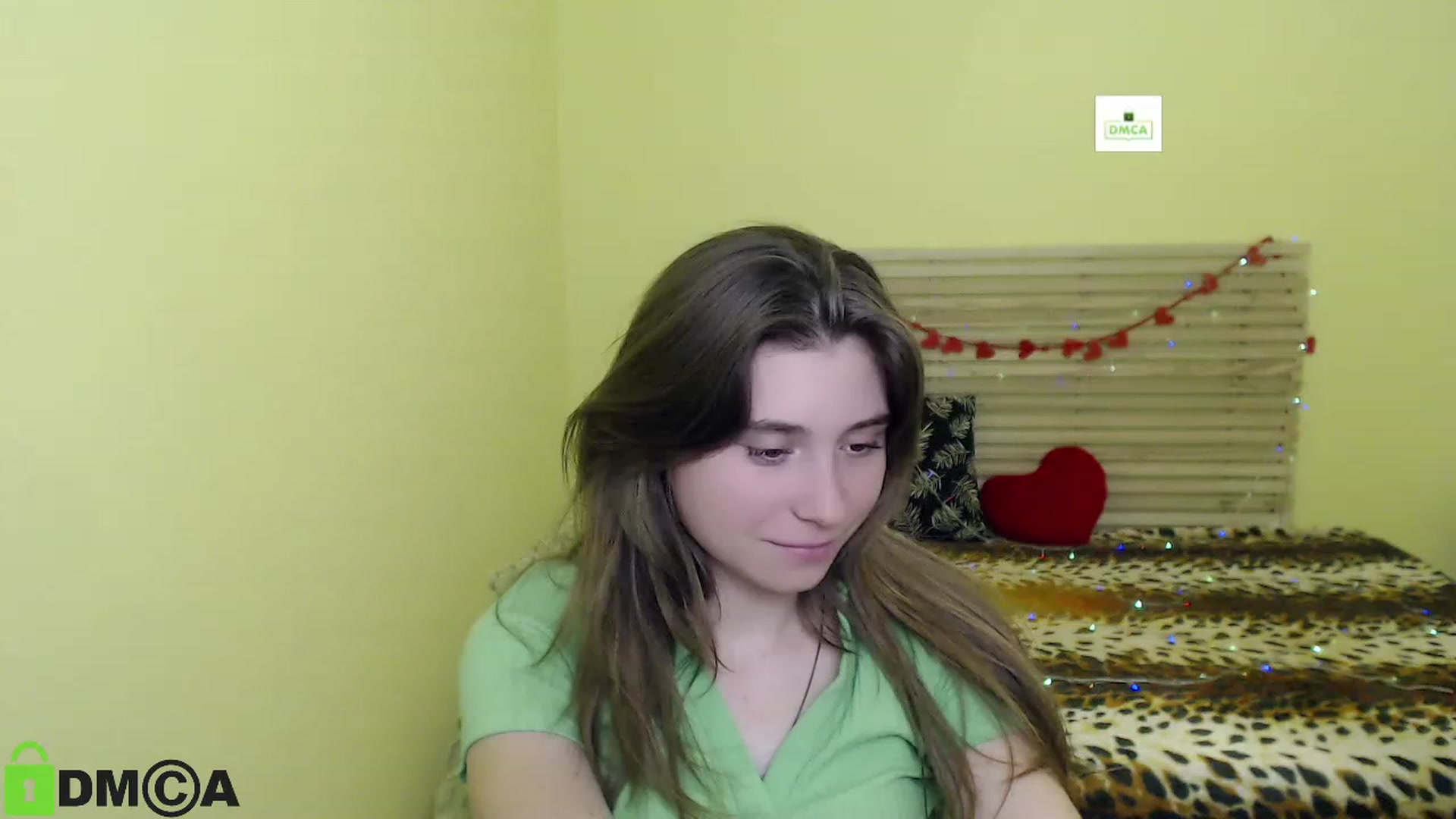 Gallery image thumbnail from MonicaaCute's myfreecams stream on, 09/25/2023, 14:32 image 10 of 20