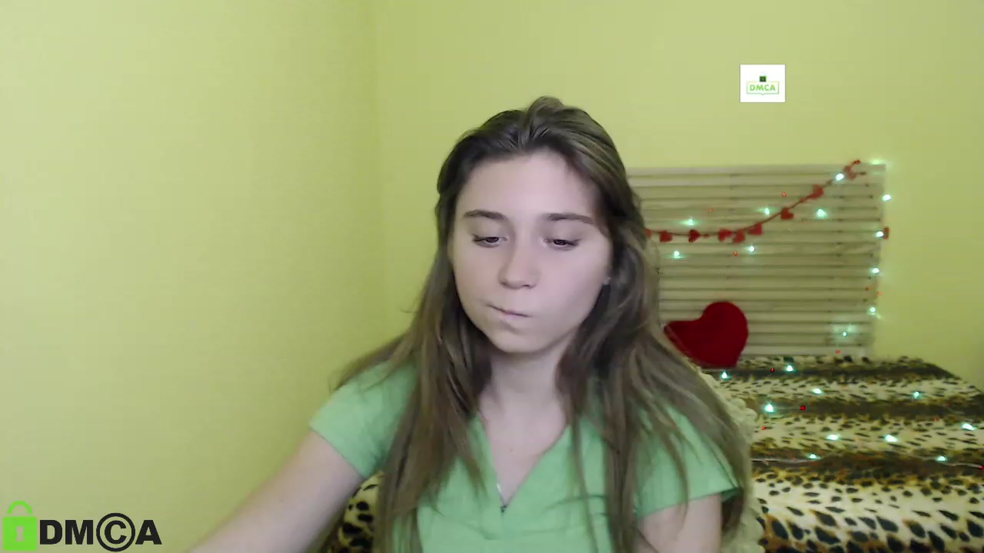 Gallery image thumbnail from MonicaaCute's myfreecams stream on, 09/25/2023, 14:32 image 11 of 20