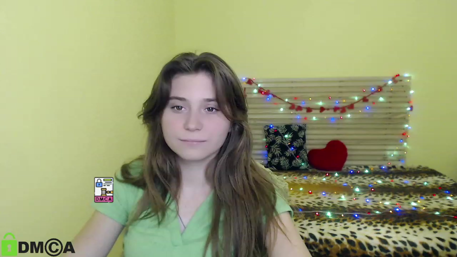 Gallery image thumbnail from MonicaaCute's myfreecams stream on, 09/25/2023, 14:32 image 13 of 20