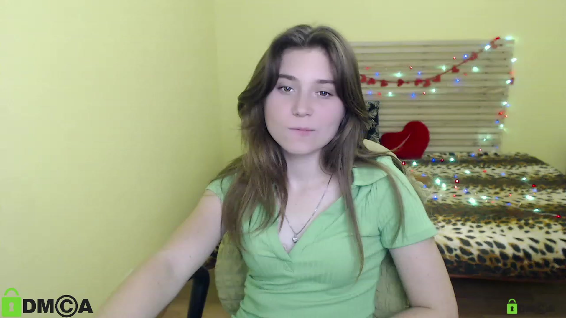 Gallery image thumbnail from MonicaaCute's myfreecams stream on, 09/25/2023, 17:00 image 1 of 20