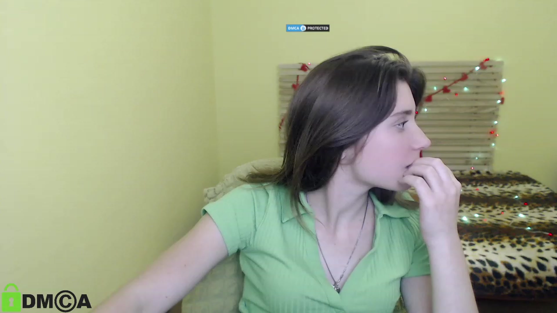 Gallery image thumbnail from MonicaaCute's myfreecams stream on, 09/25/2023, 17:51 image 13 of 20