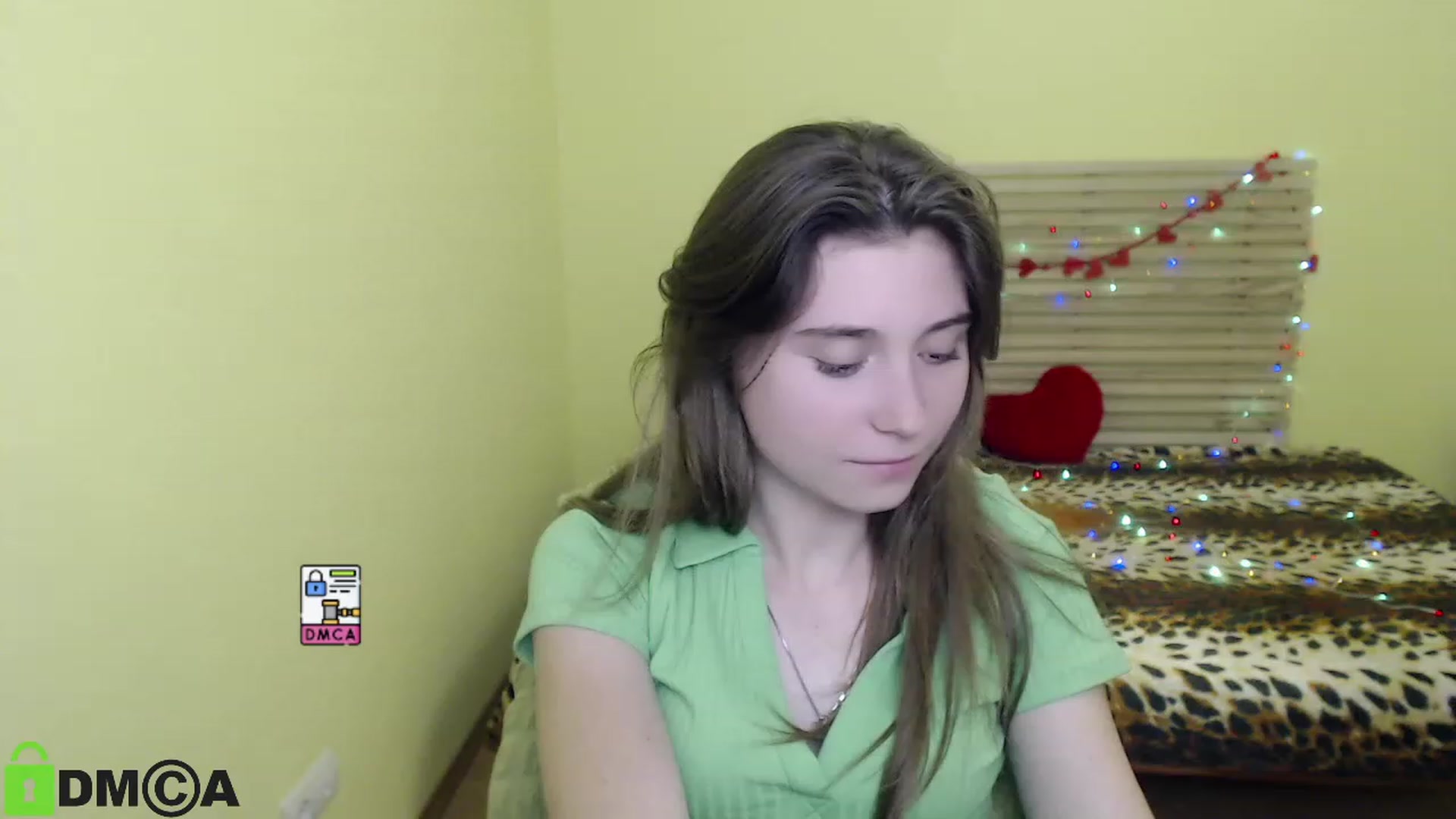 Gallery image thumbnail from MonicaaCute's myfreecams stream on, 09/25/2023, 17:51 image 7 of 20