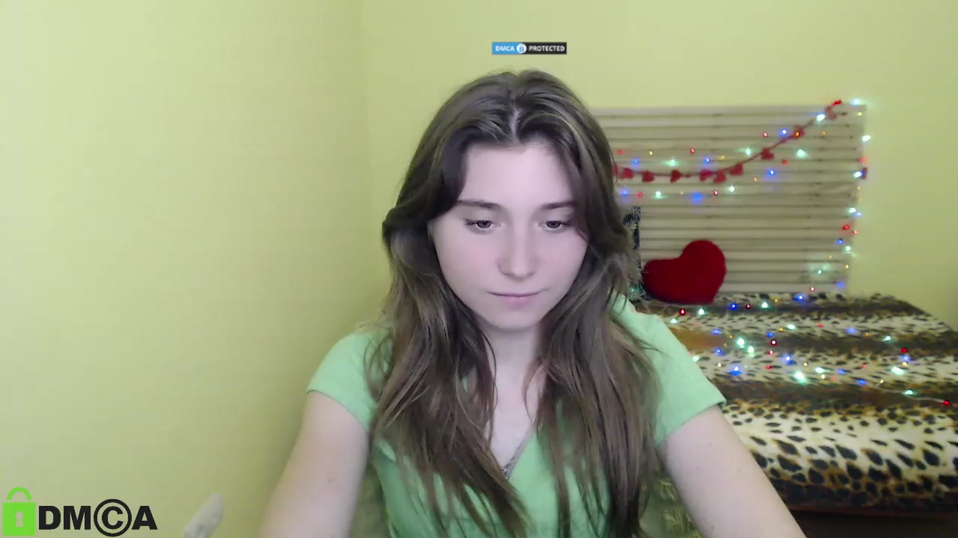 Gallery image thumbnail from MonicaaCute's myfreecams stream on, 09/25/2023, 17:51 image 18 of 20