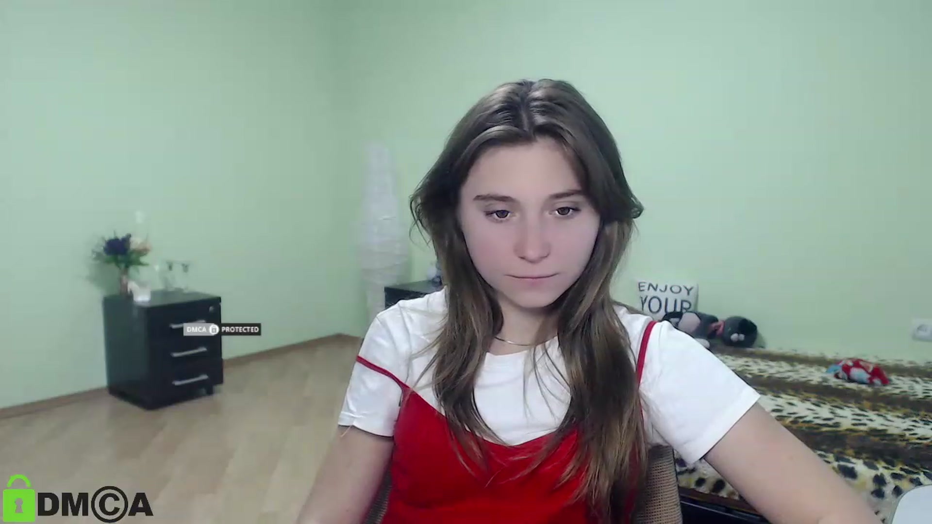 Gallery image thumbnail from MonicaaCute's myfreecams stream on, 09/27/2023, 14:26 image 14 of 20