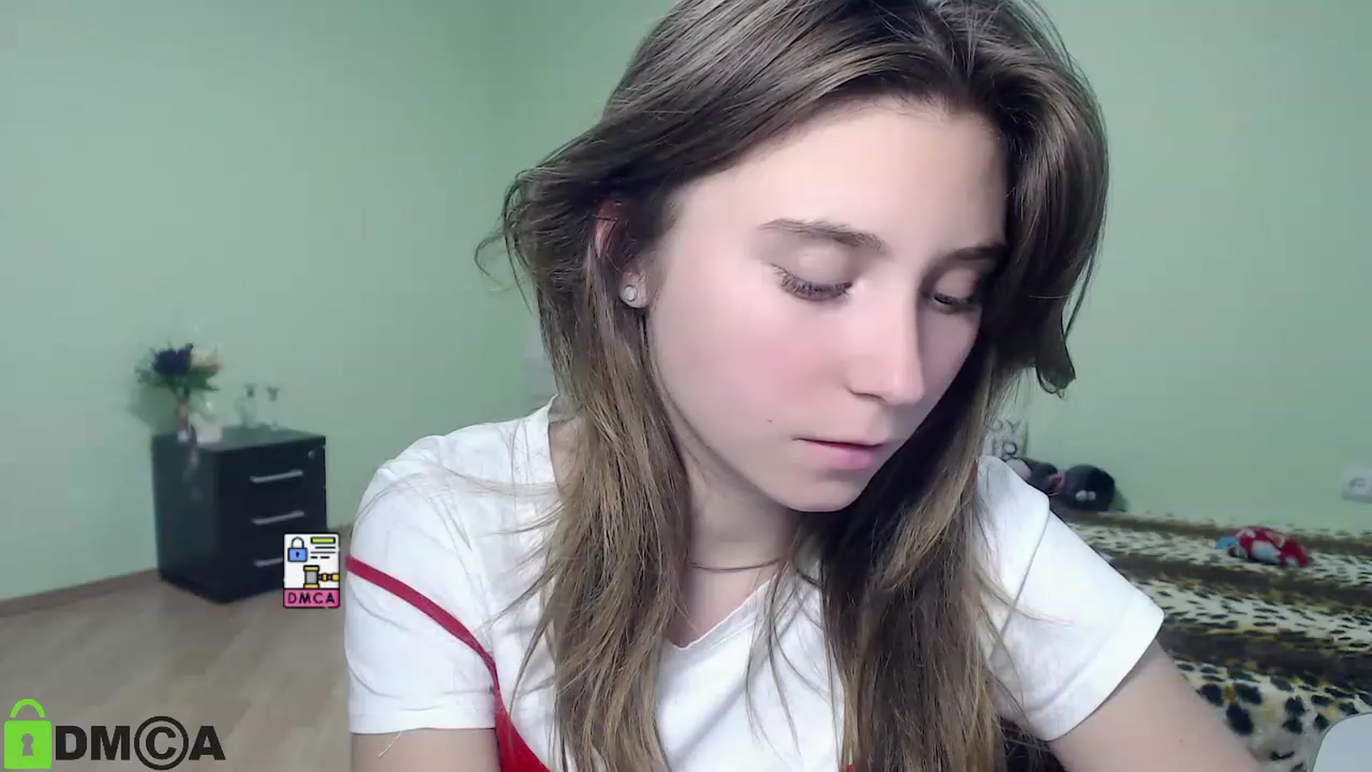 Gallery image thumbnail from MonicaaCute's myfreecams stream on, 09/27/2023, 14:26 image 12 of 20