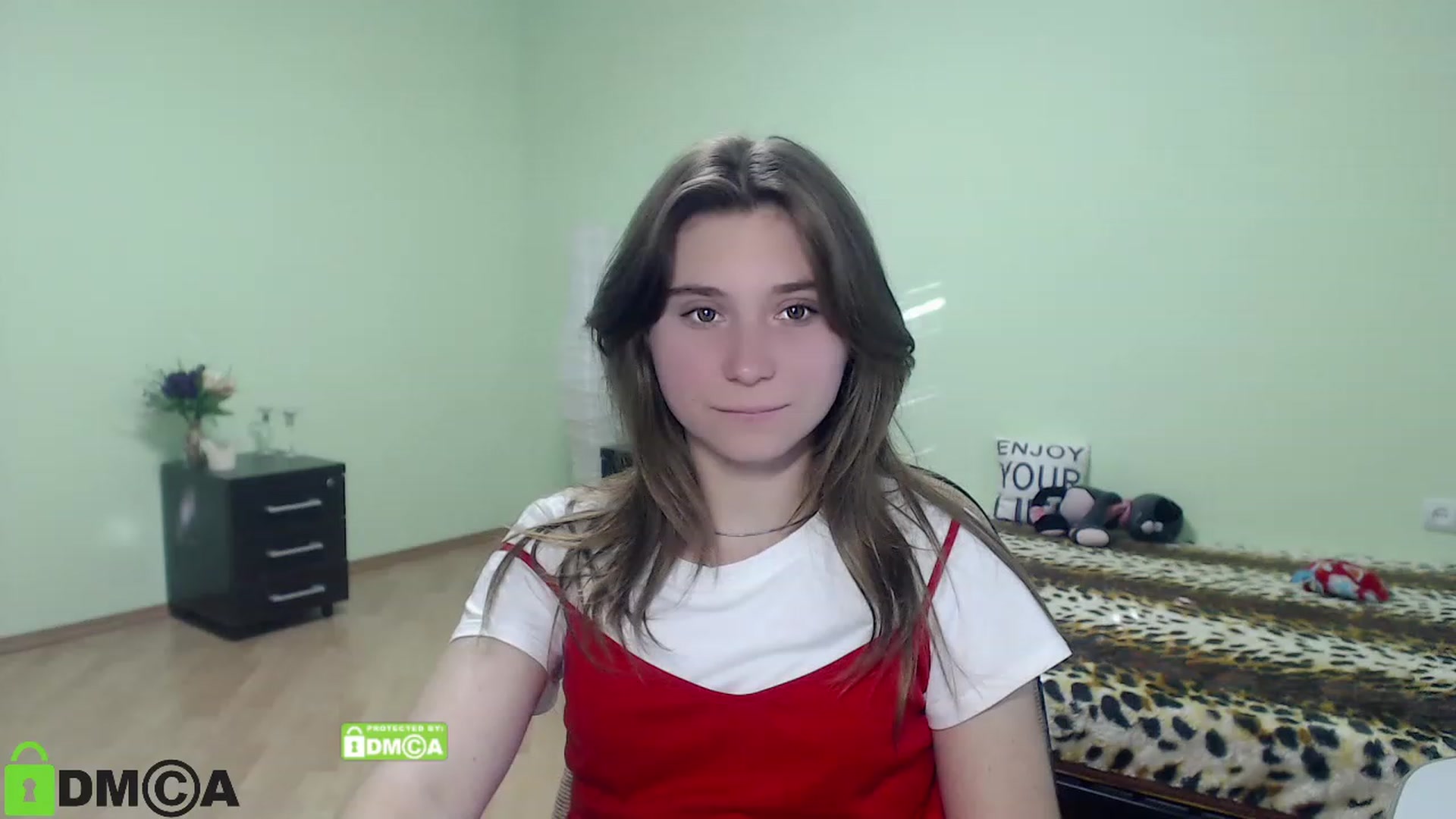 Gallery image thumbnail from MonicaaCute's myfreecams stream on, 09/27/2023, 14:26 image 7 of 20