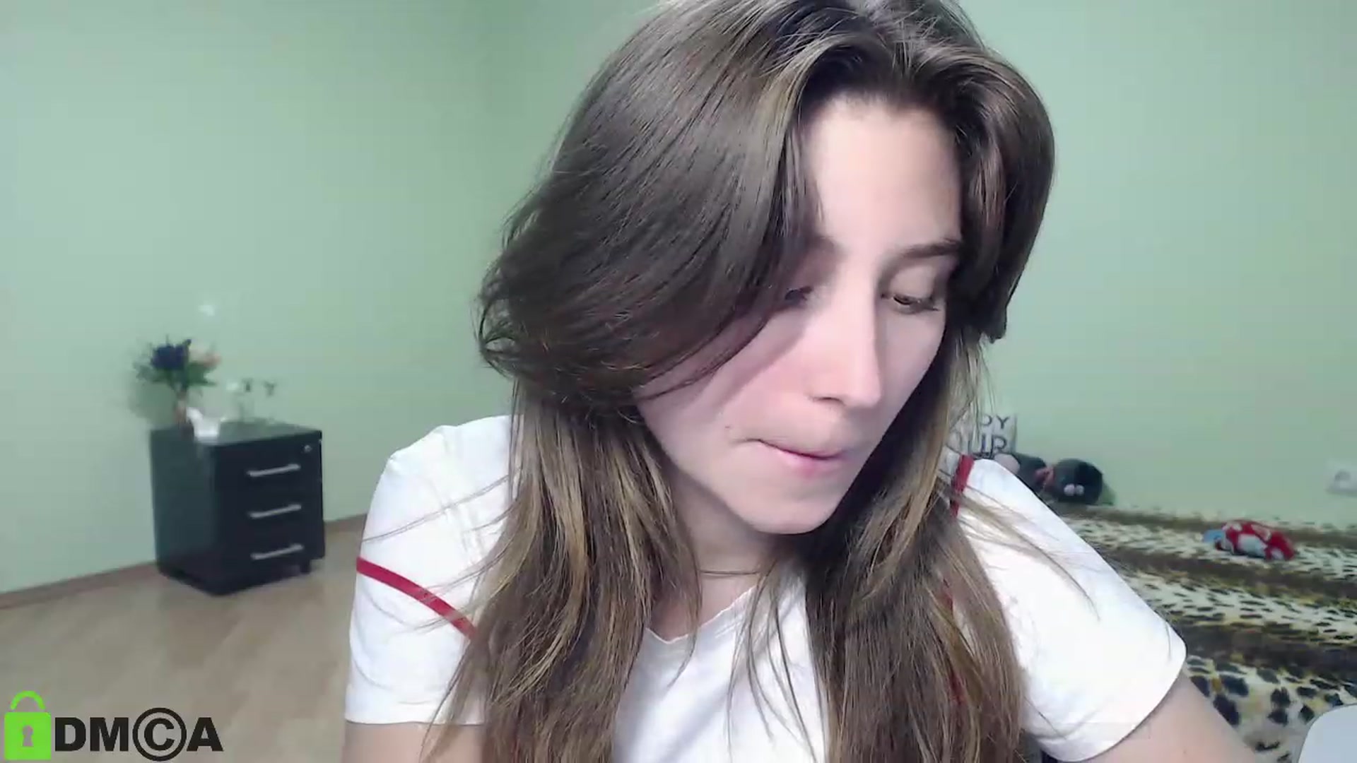 Gallery image thumbnail from MonicaaCute's myfreecams stream on, 09/27/2023, 14:26 image 15 of 20