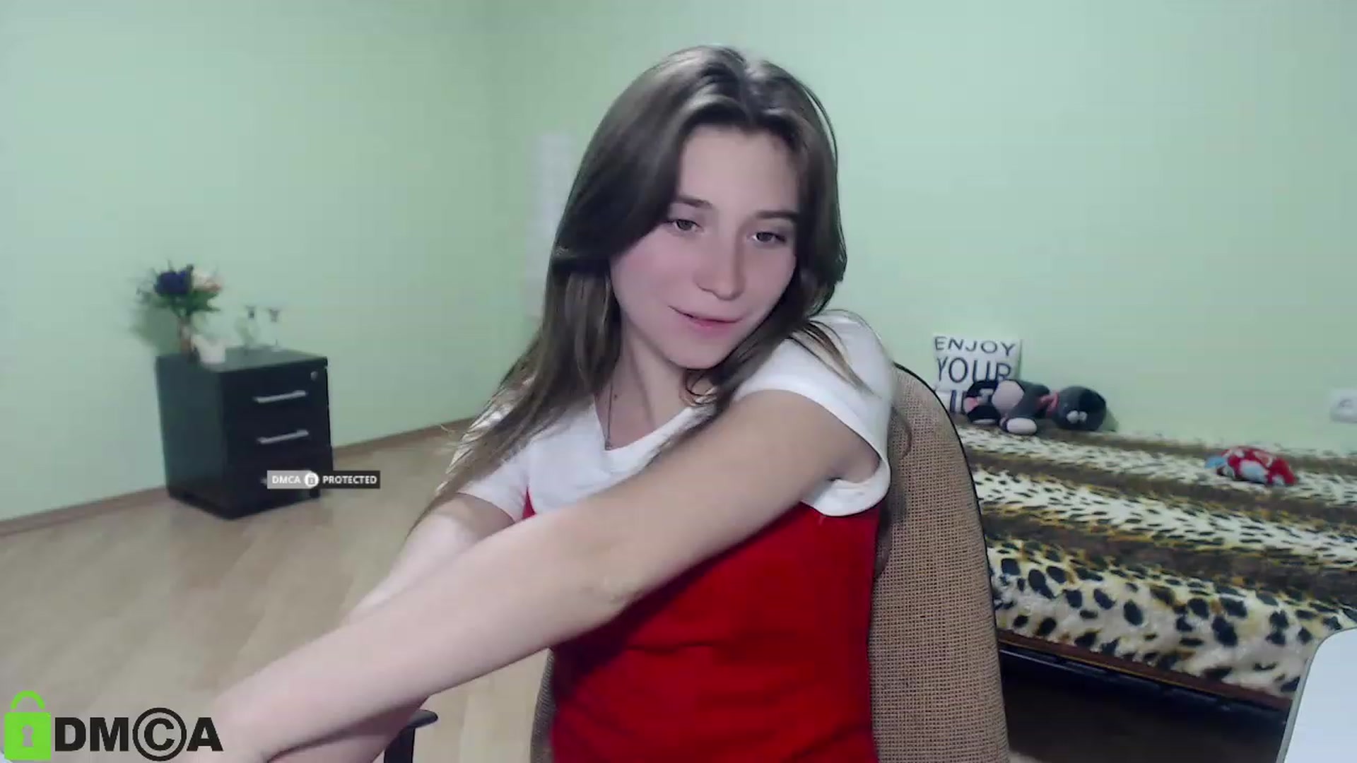 Gallery image thumbnail from MonicaaCute's myfreecams stream on, 09/27/2023, 16:35 image 19 of 20