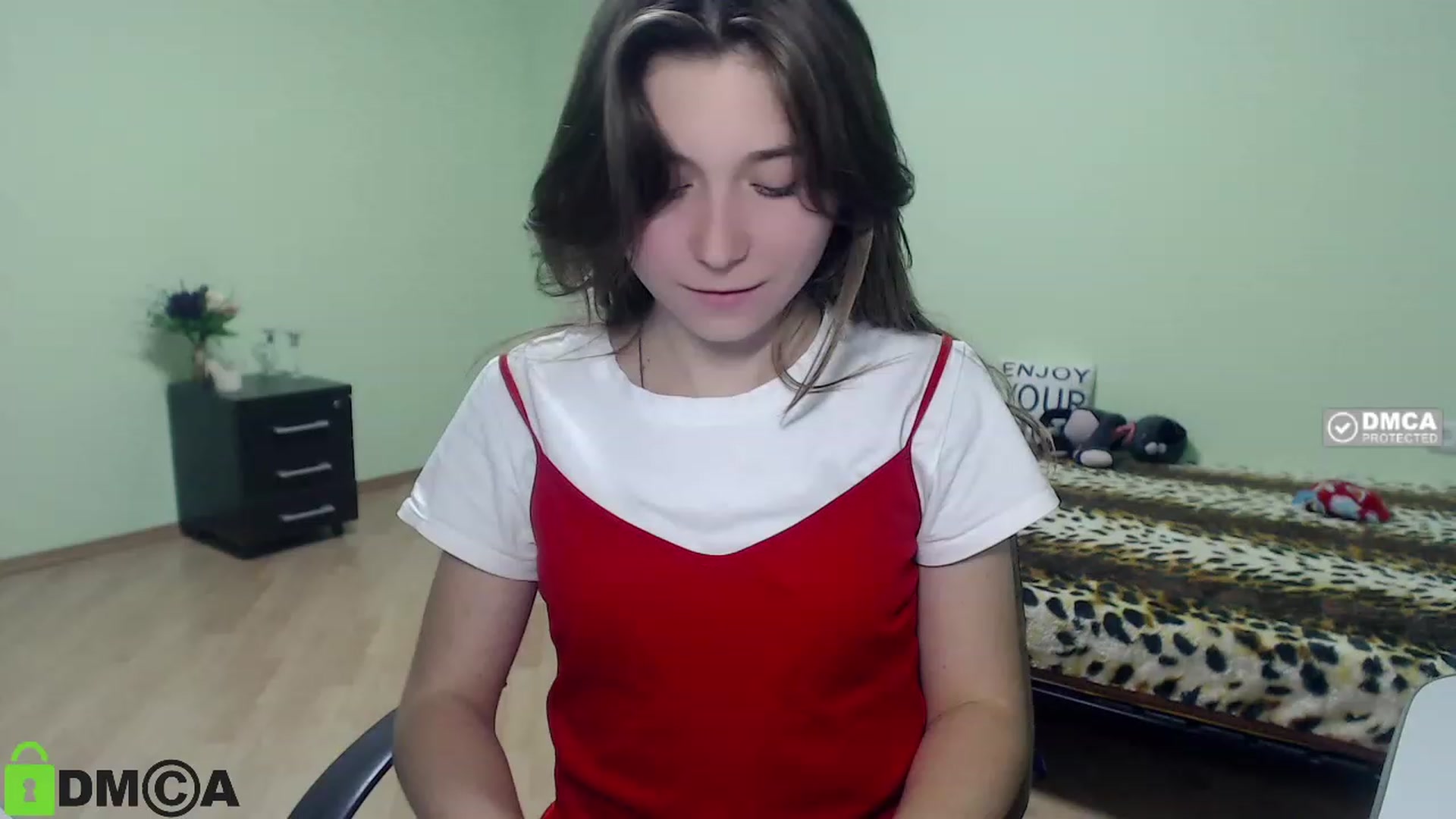 Gallery image thumbnail from MonicaaCute's myfreecams stream on, 09/27/2023, 16:35 image 18 of 20