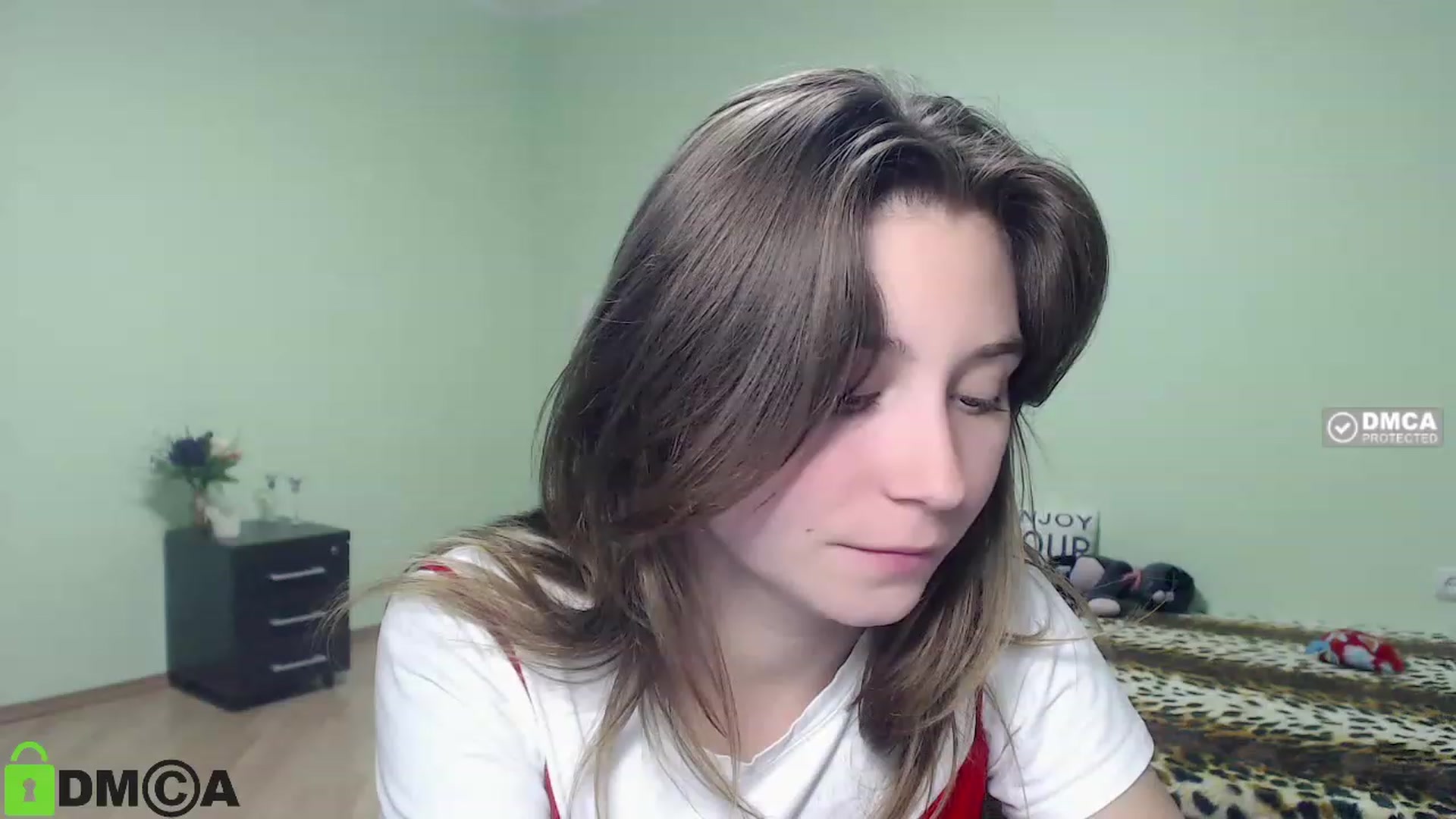 Gallery image thumbnail from MonicaaCute's myfreecams stream on, 09/27/2023, 16:35 image 8 of 20