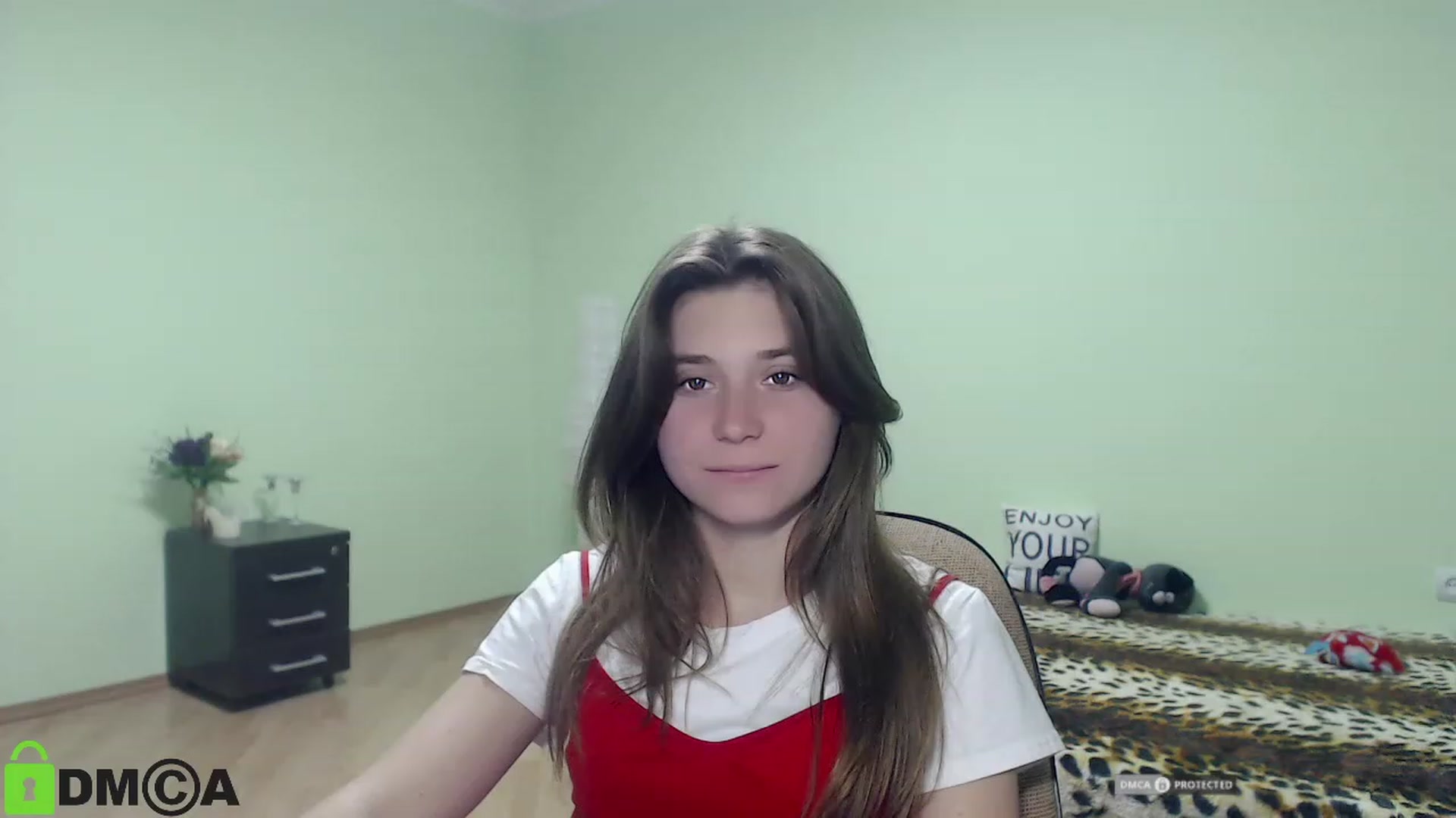 Gallery image thumbnail from MonicaaCute's myfreecams stream on, 09/27/2023, 16:35 image 4 of 20