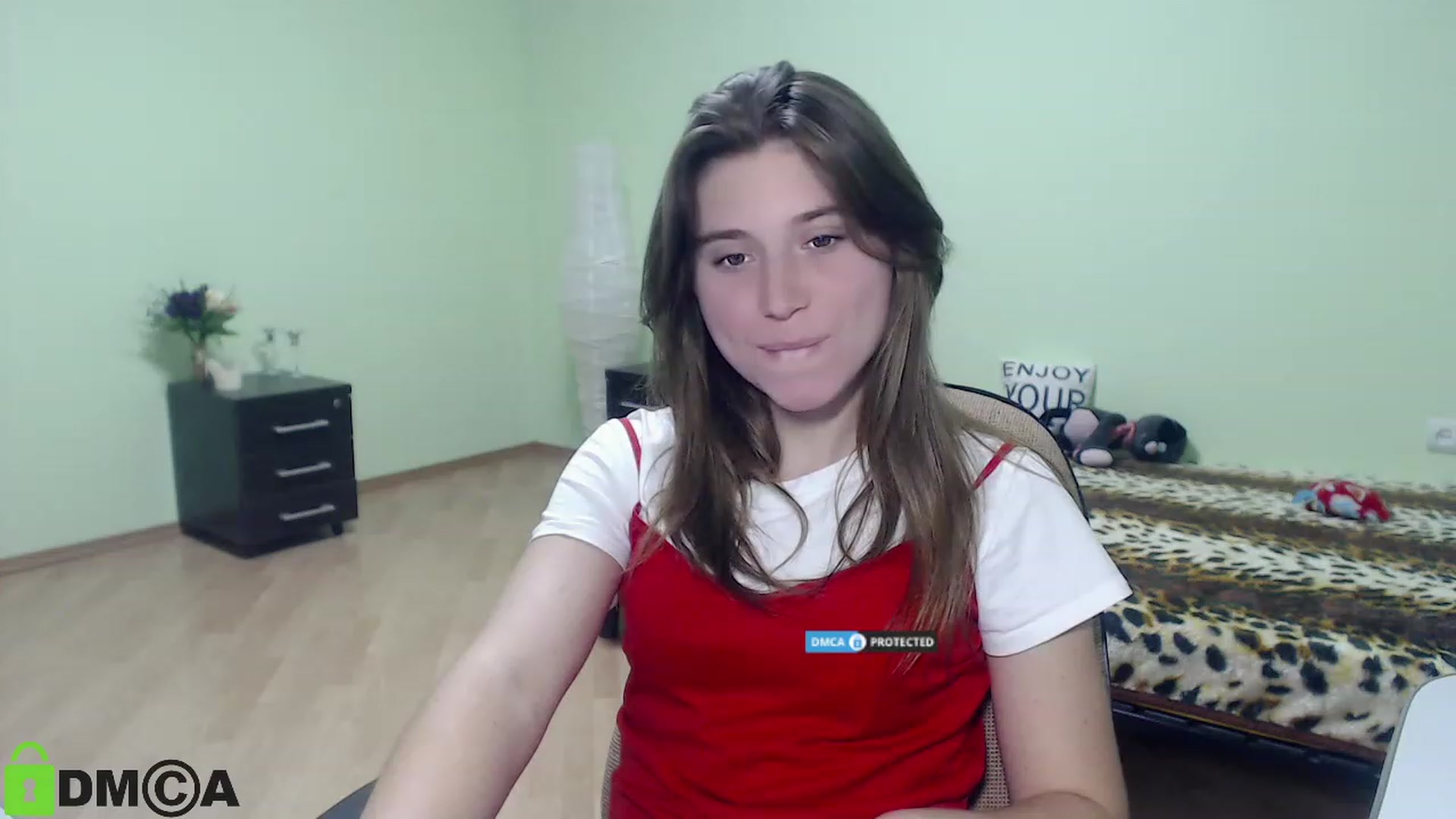 Gallery image thumbnail from MonicaaCute's myfreecams stream on, 09/27/2023, 17:01 image 3 of 20