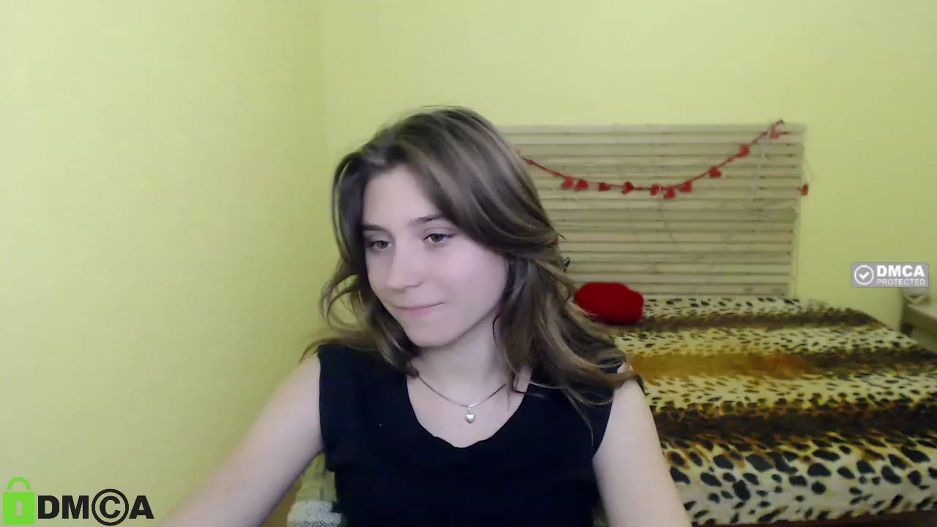 Gallery image thumbnail from MonicaaCute's myfreecams stream on, 09/28/2023, 13:41 image 13 of 20