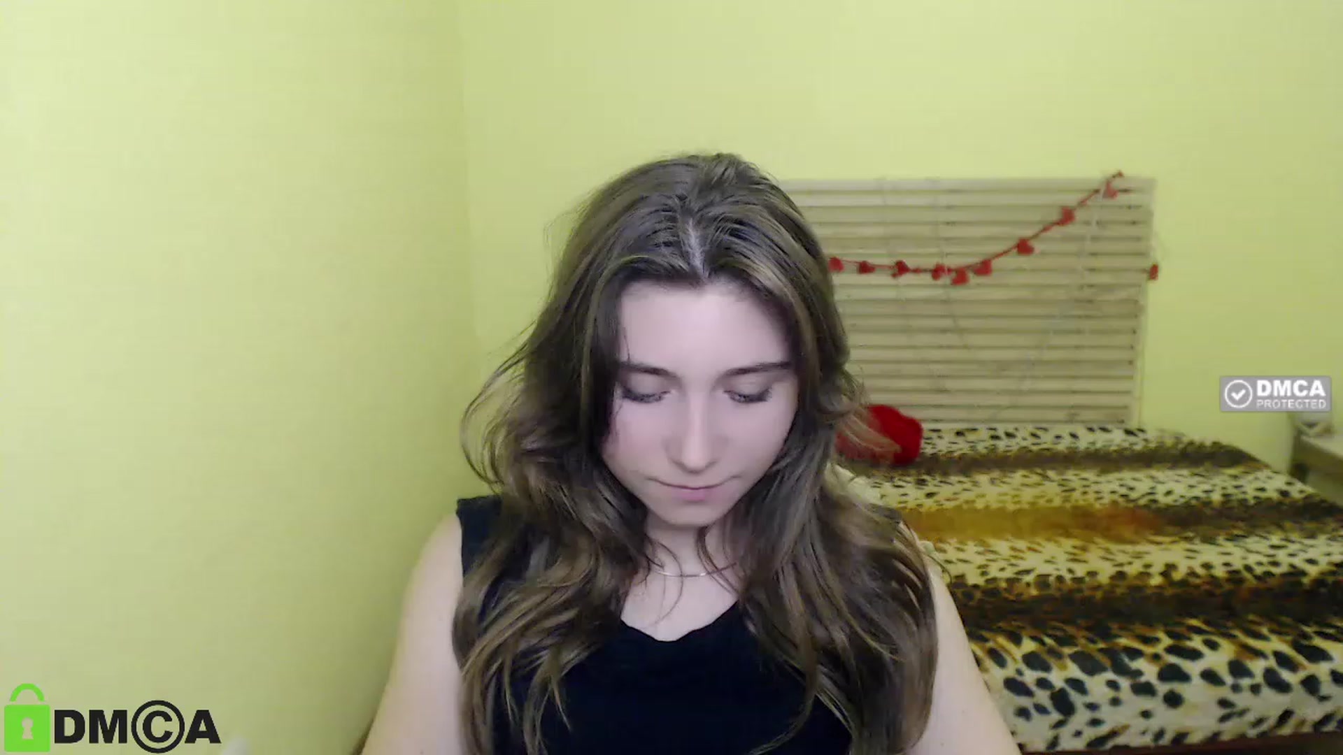 Gallery image thumbnail from MonicaaCute's myfreecams stream on, 09/28/2023, 13:41 image 7 of 20