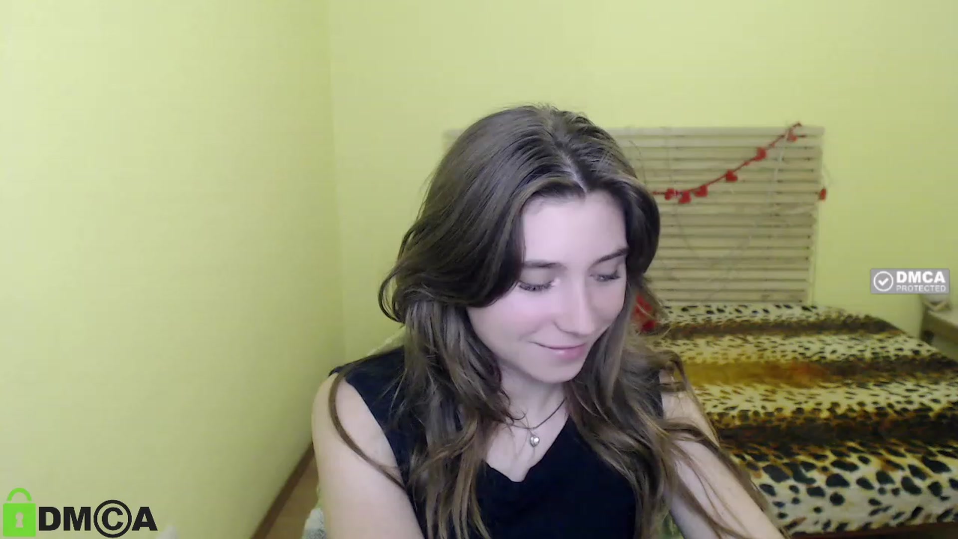 Gallery image thumbnail from MonicaaCute's myfreecams stream on, 09/28/2023, 13:41 image 10 of 20