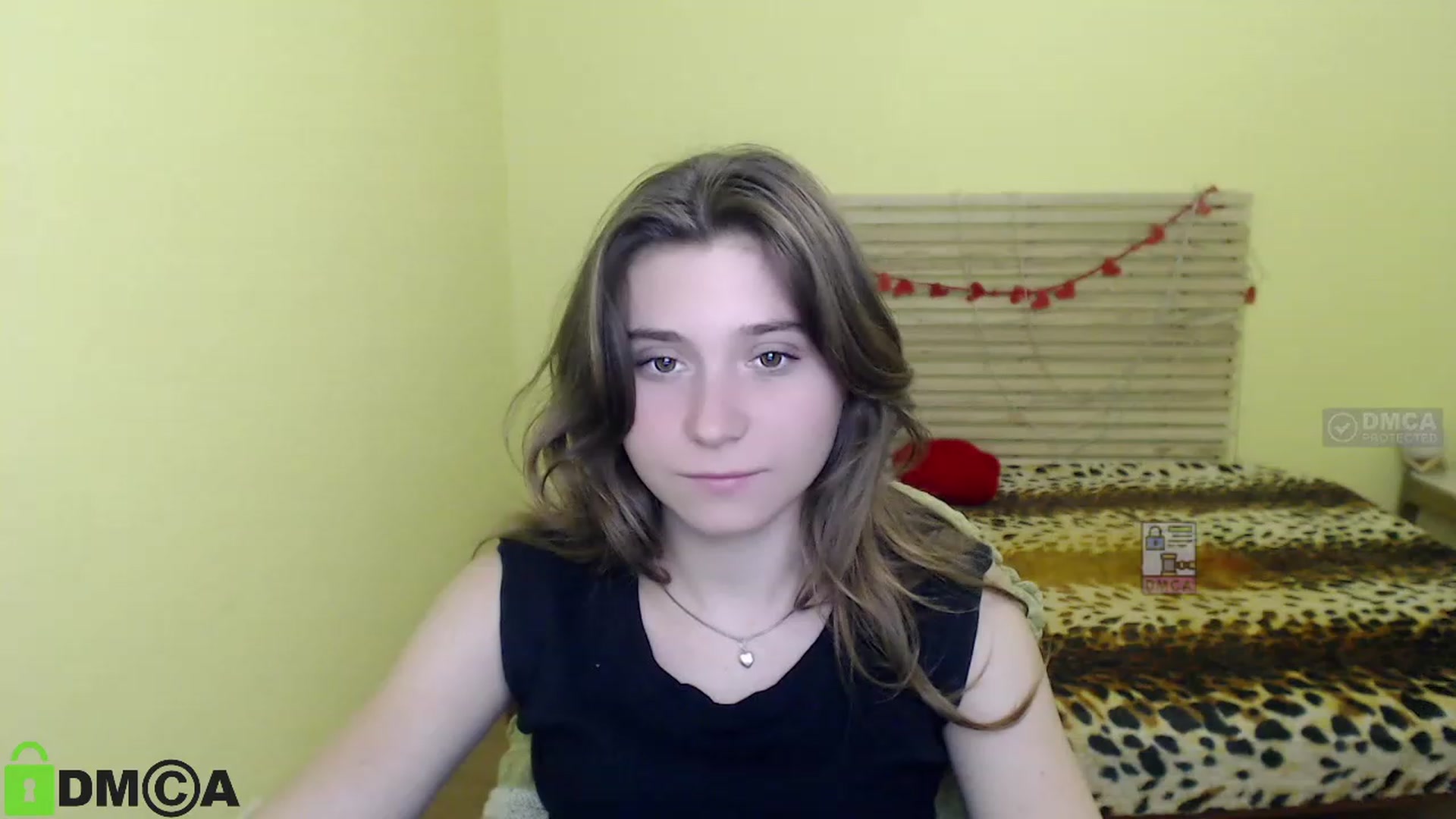 Gallery image thumbnail from MonicaaCute's myfreecams stream on, 09/28/2023, 13:41 image 16 of 20
