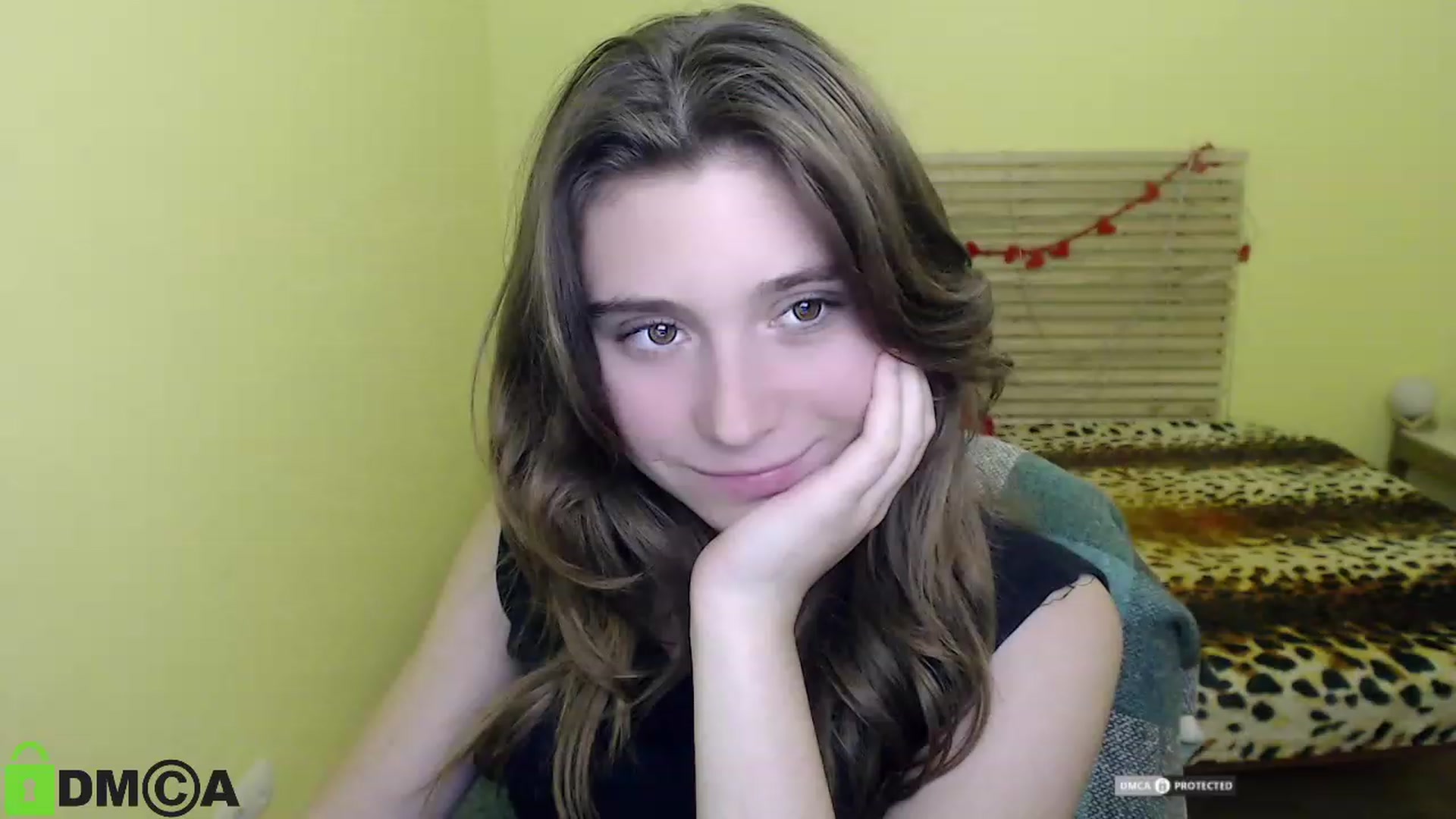 Gallery image thumbnail from MonicaaCute's myfreecams stream on, 09/28/2023, 14:21 image 14 of 20