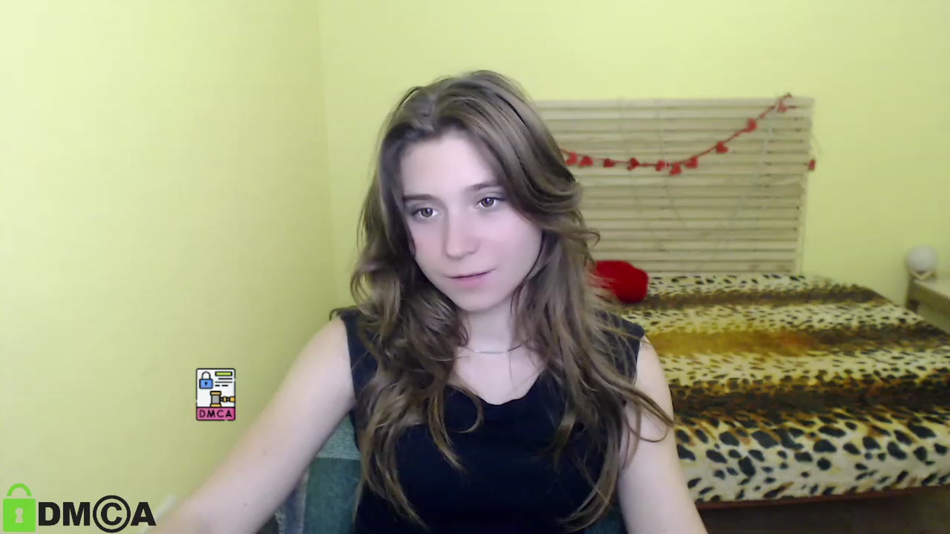 Gallery image thumbnail from MonicaaCute's myfreecams stream on, 09/28/2023, 14:21 image 10 of 20