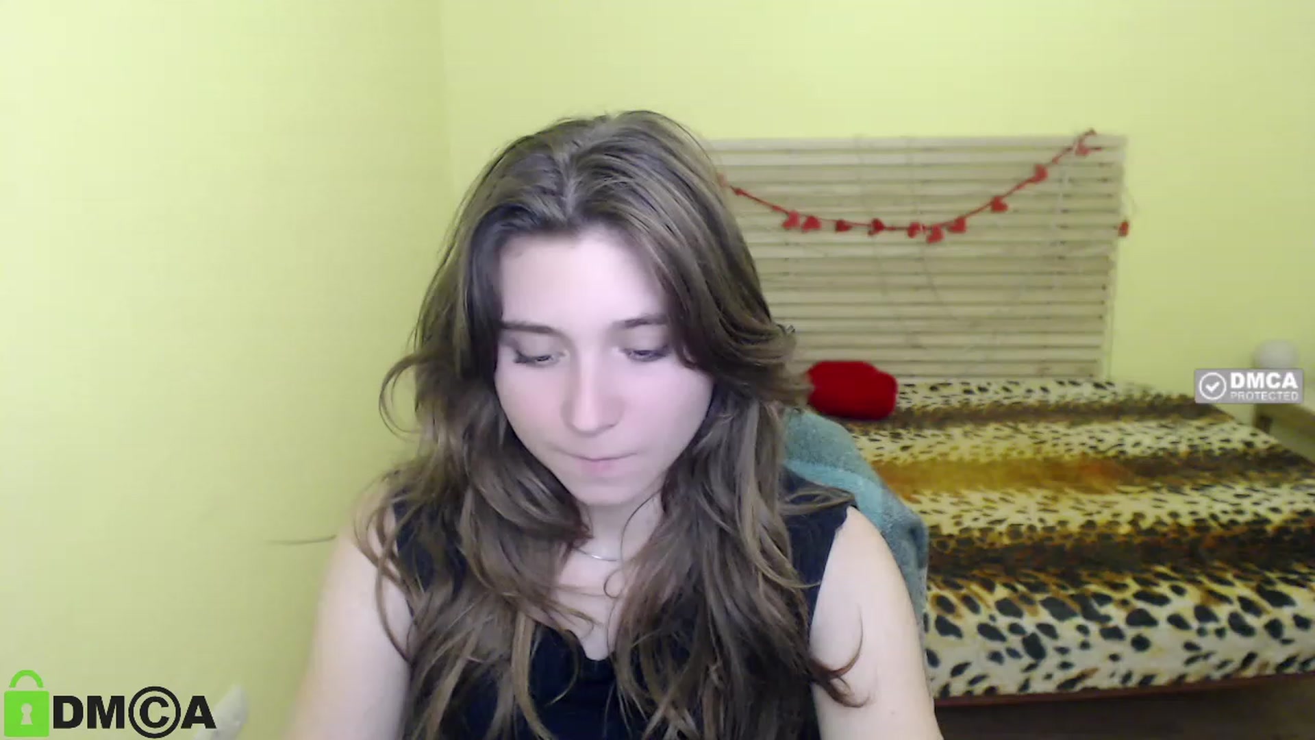 Gallery image thumbnail from MonicaaCute's myfreecams stream on, 09/28/2023, 14:21 image 6 of 20