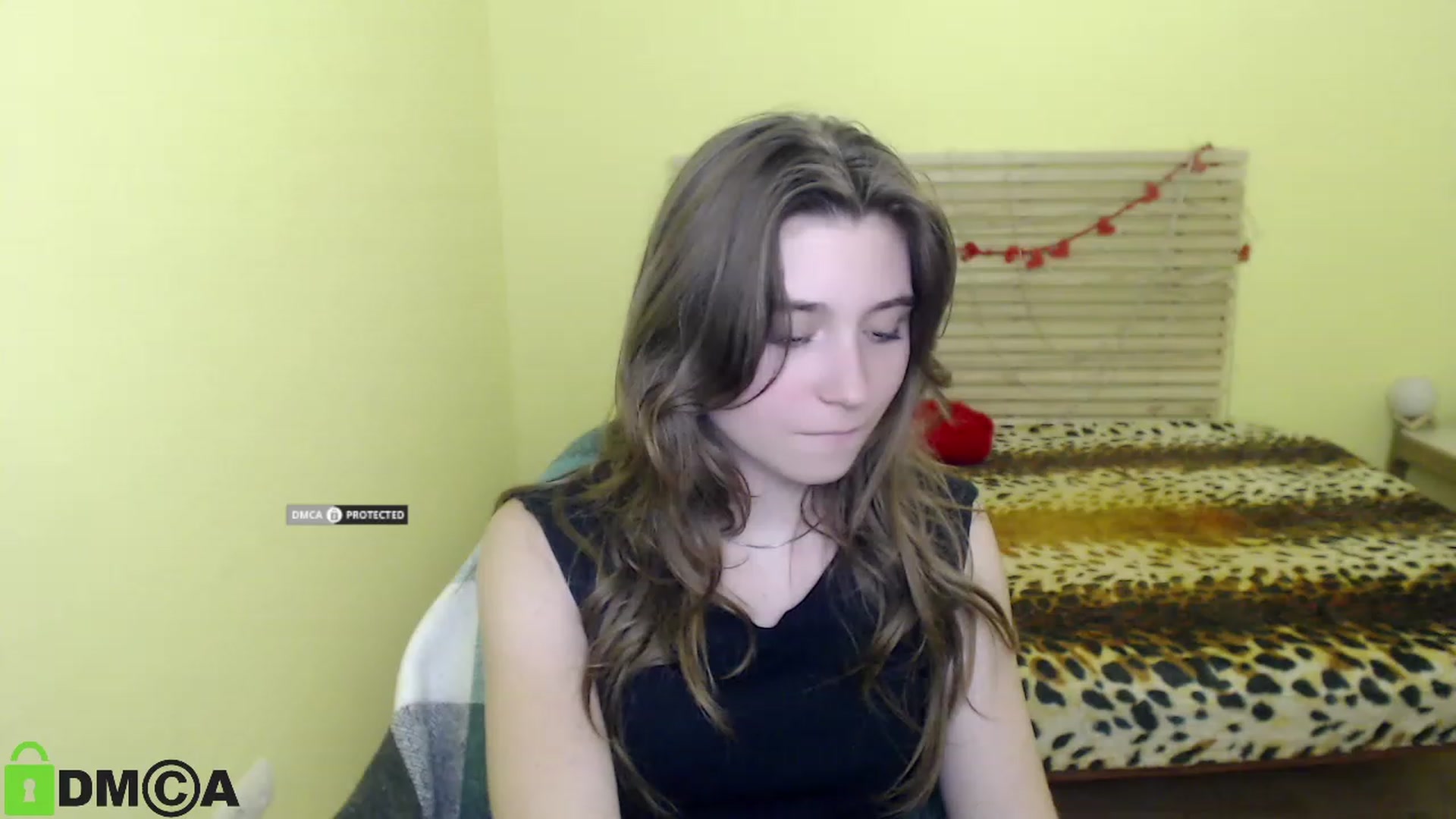 Gallery image thumbnail from MonicaaCute's myfreecams stream on, 09/28/2023, 14:21 image 11 of 20