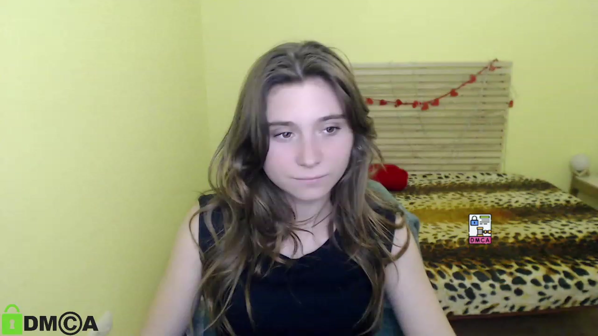 Gallery image thumbnail from MonicaaCute's myfreecams stream on, 09/28/2023, 14:21 image 1 of 20
