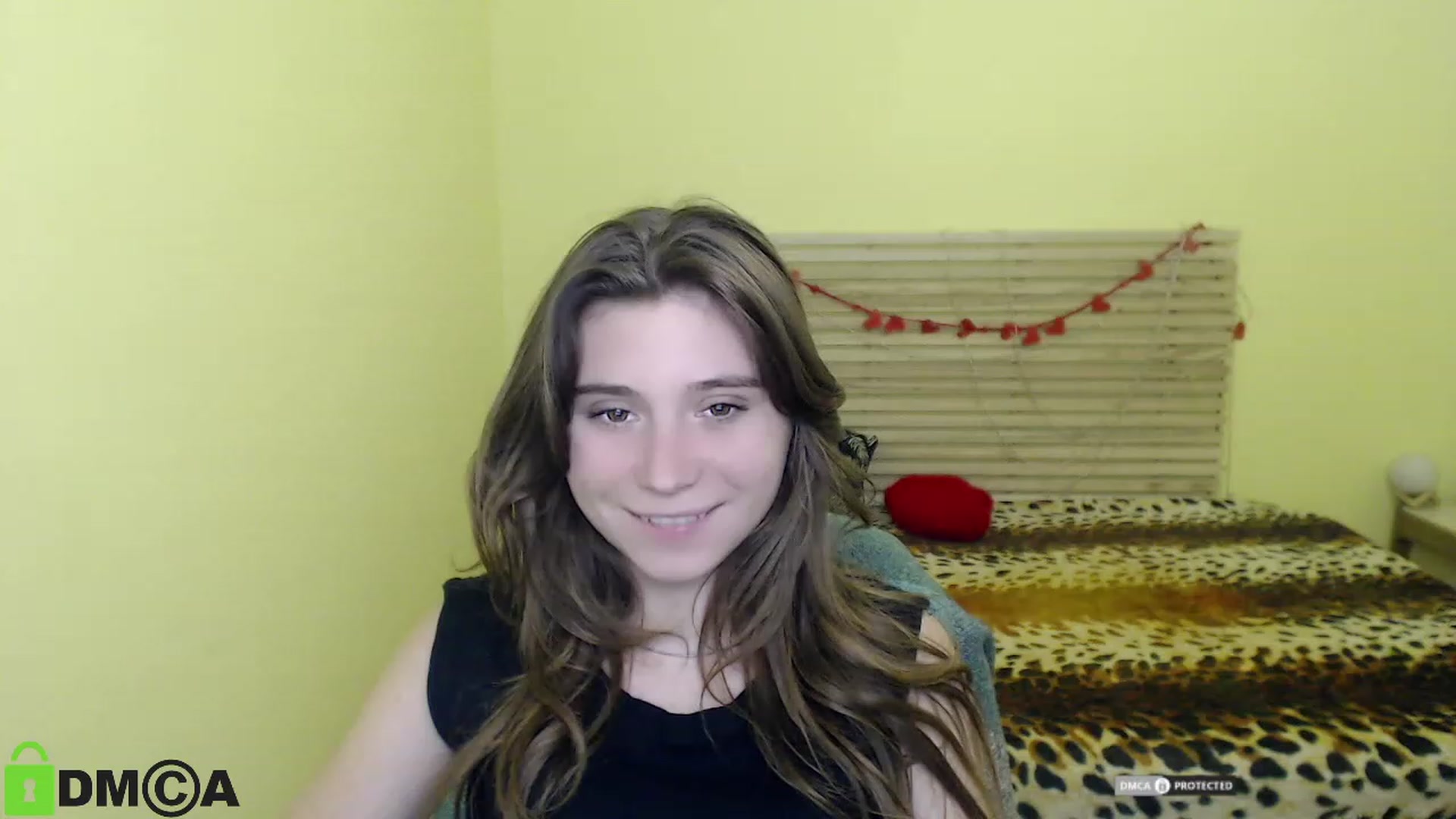 Gallery image thumbnail from MonicaaCute's myfreecams stream on, 09/28/2023, 14:36 image 2 of 20