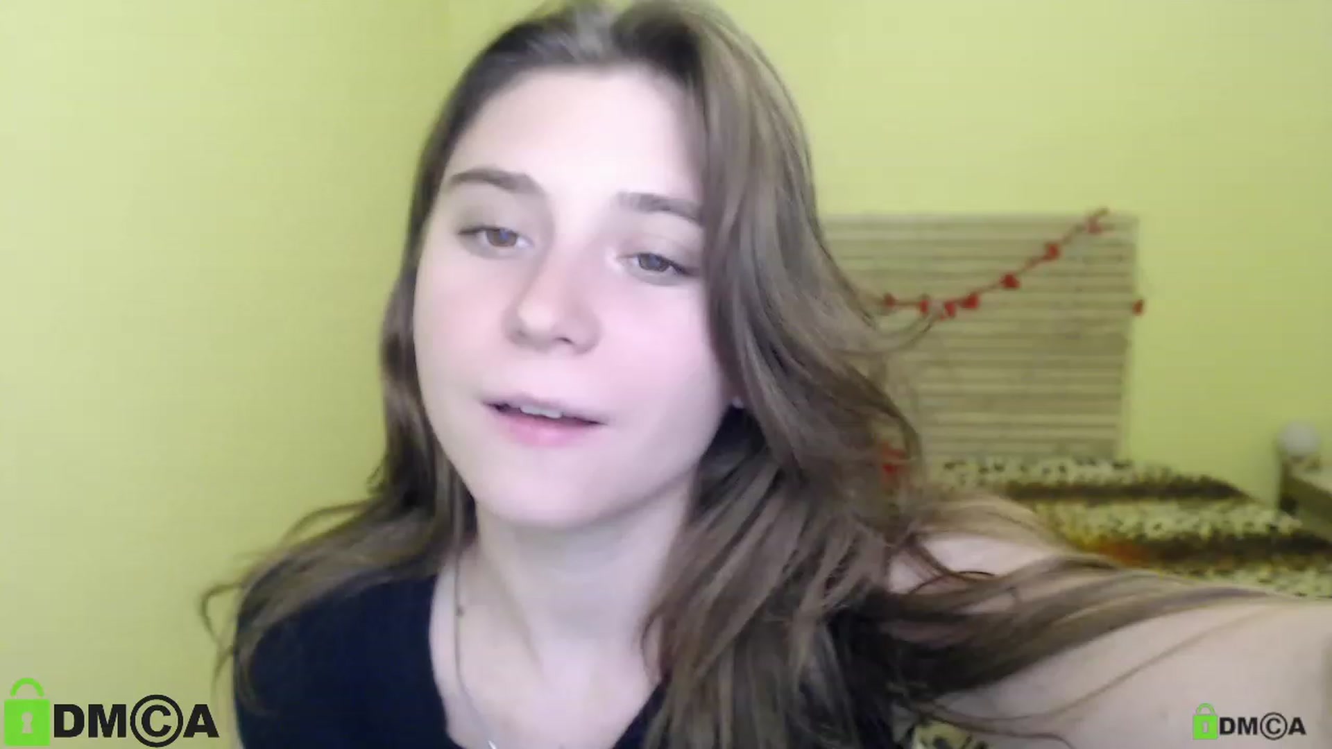 Gallery image thumbnail from MonicaaCute's myfreecams stream on, 09/28/2023, 14:36 image 17 of 20