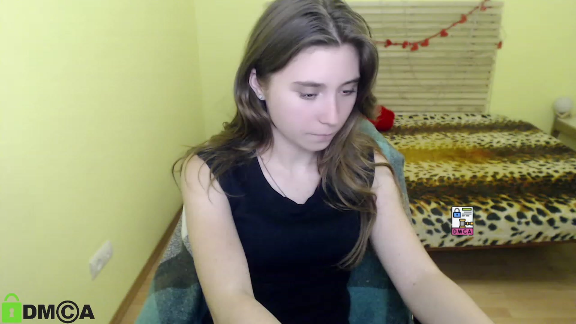 Gallery image thumbnail from MonicaaCute's myfreecams stream on, 09/28/2023, 14:36 image 20 of 20